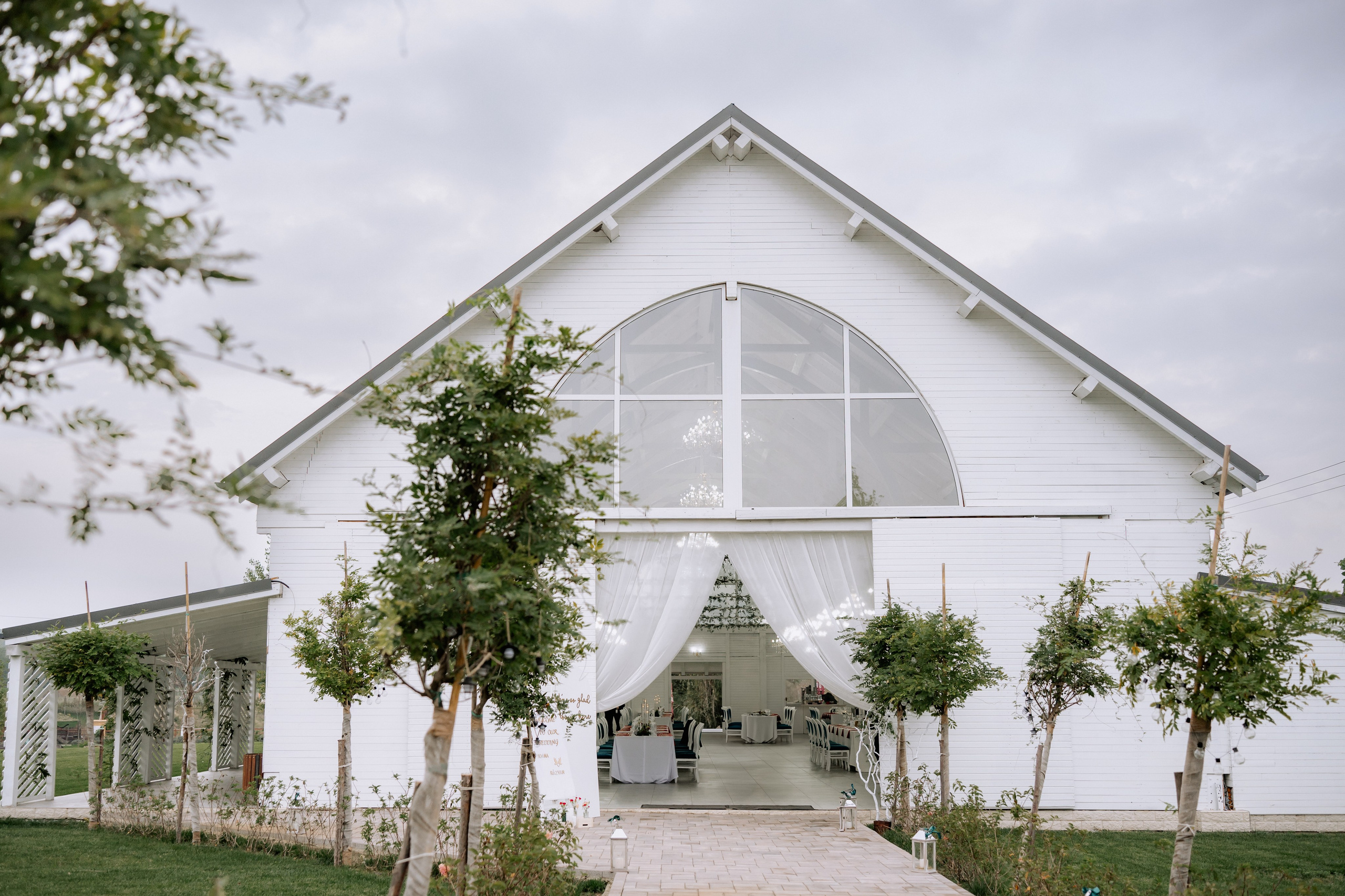 Ioana + Razvan | Wedding day. Proud Vision Weddings | Wedding Photography & Film — Servicii profesionale Foto Video Nunta Iasi