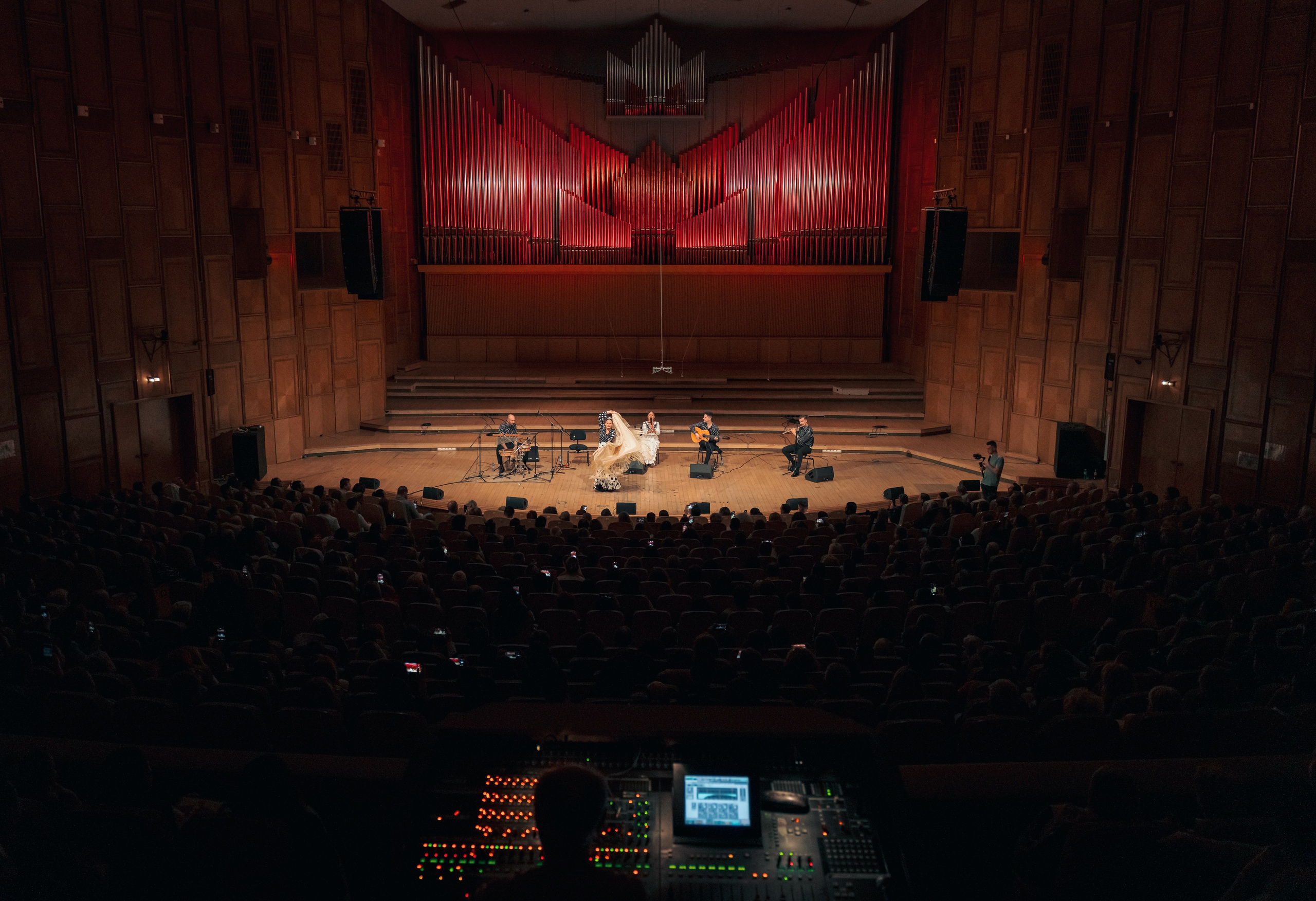 Evenimente. Incadru — Fotograf Profesionist Evenimente și Portrete în București