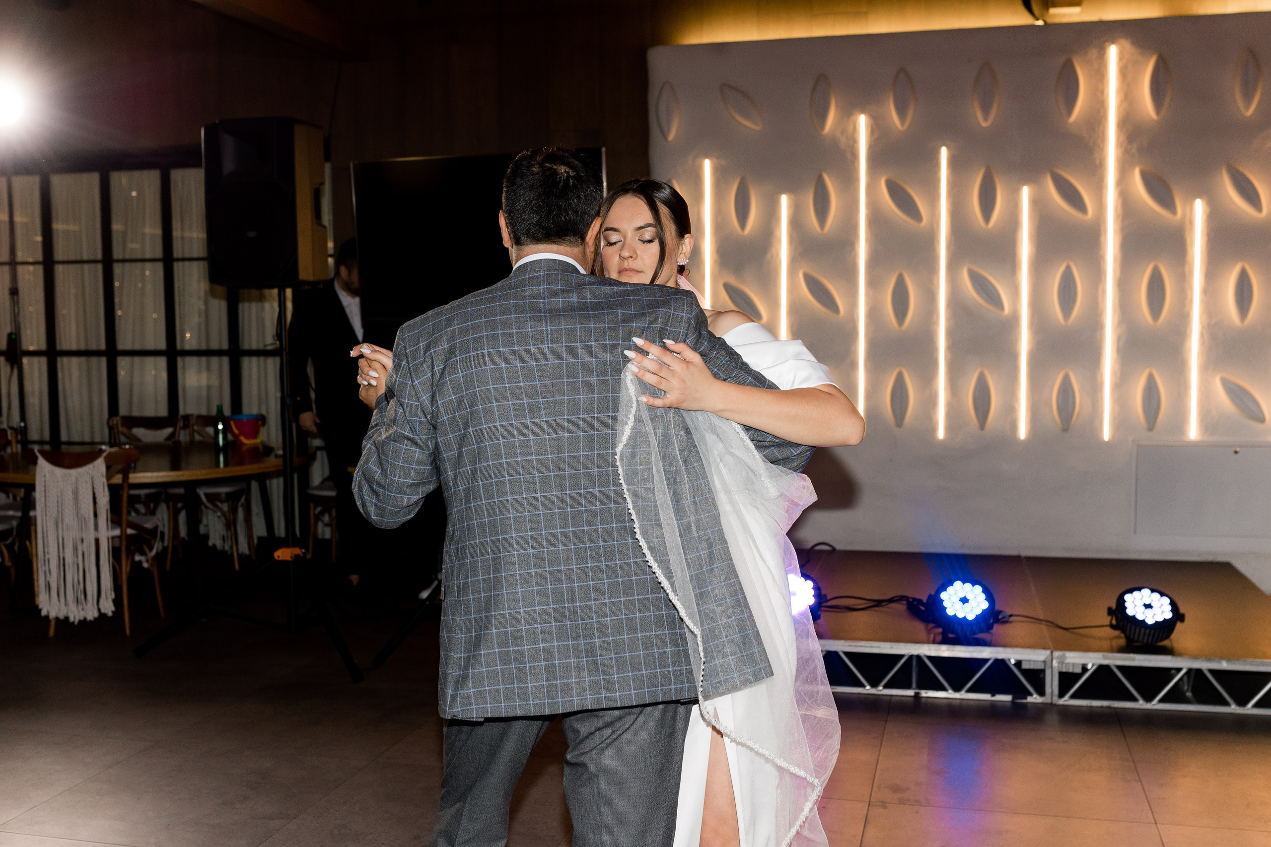 Лариса та Роман. Ірина Терещук