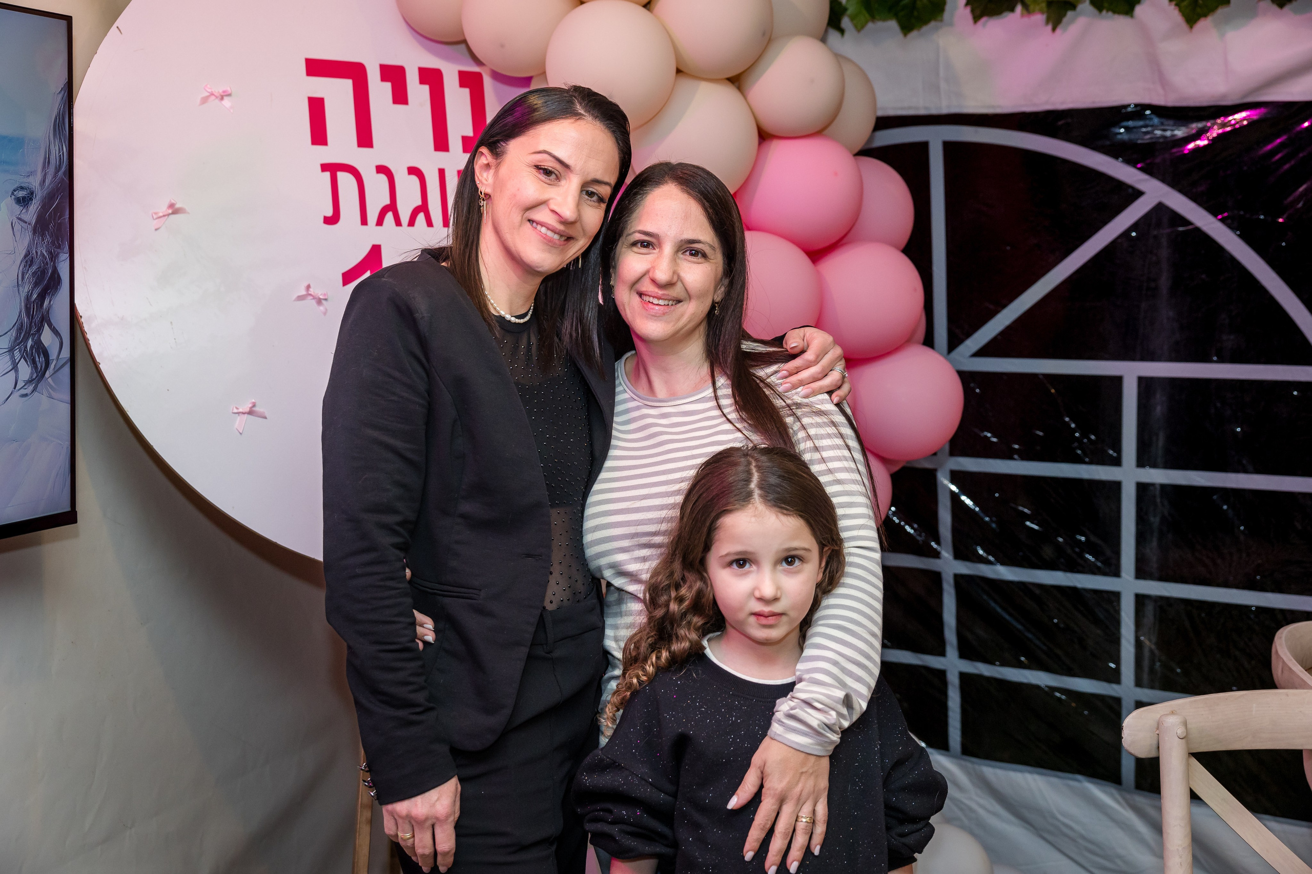 Noya. AMIR BUCHNIK PHOTOGRAPHER