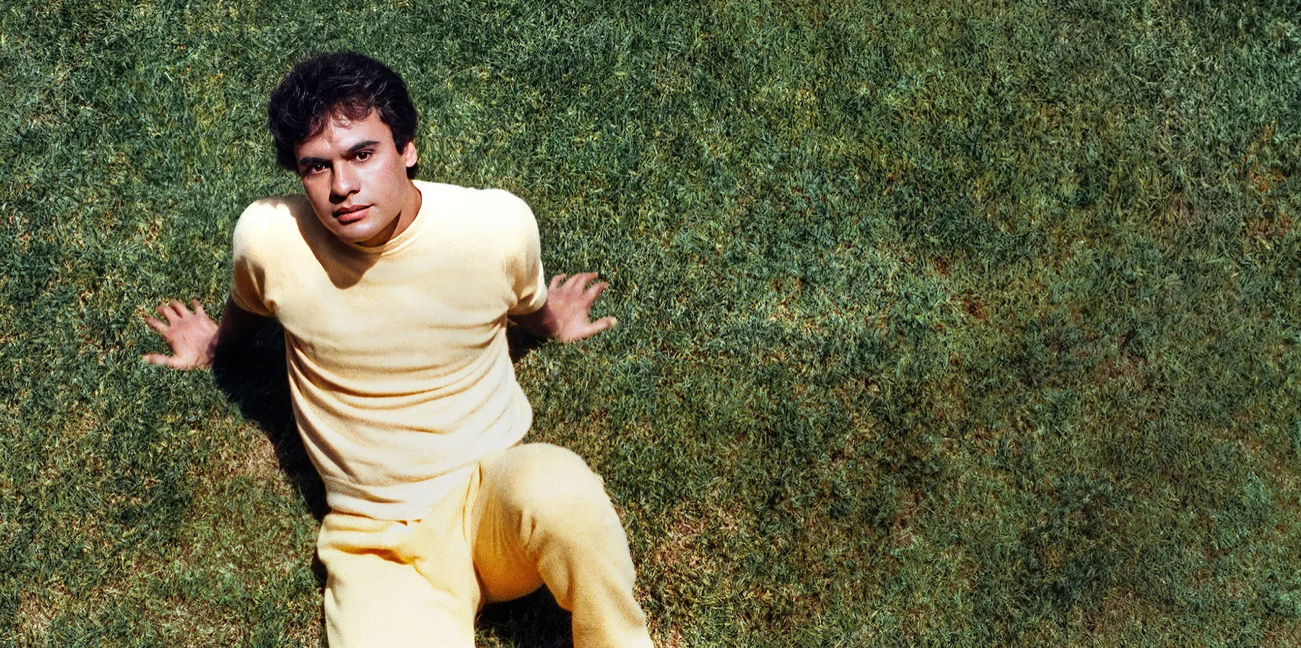 La vida y el legado de Juan Gabriel en el nuevo proyecto documental de Netflix | FOTKAI