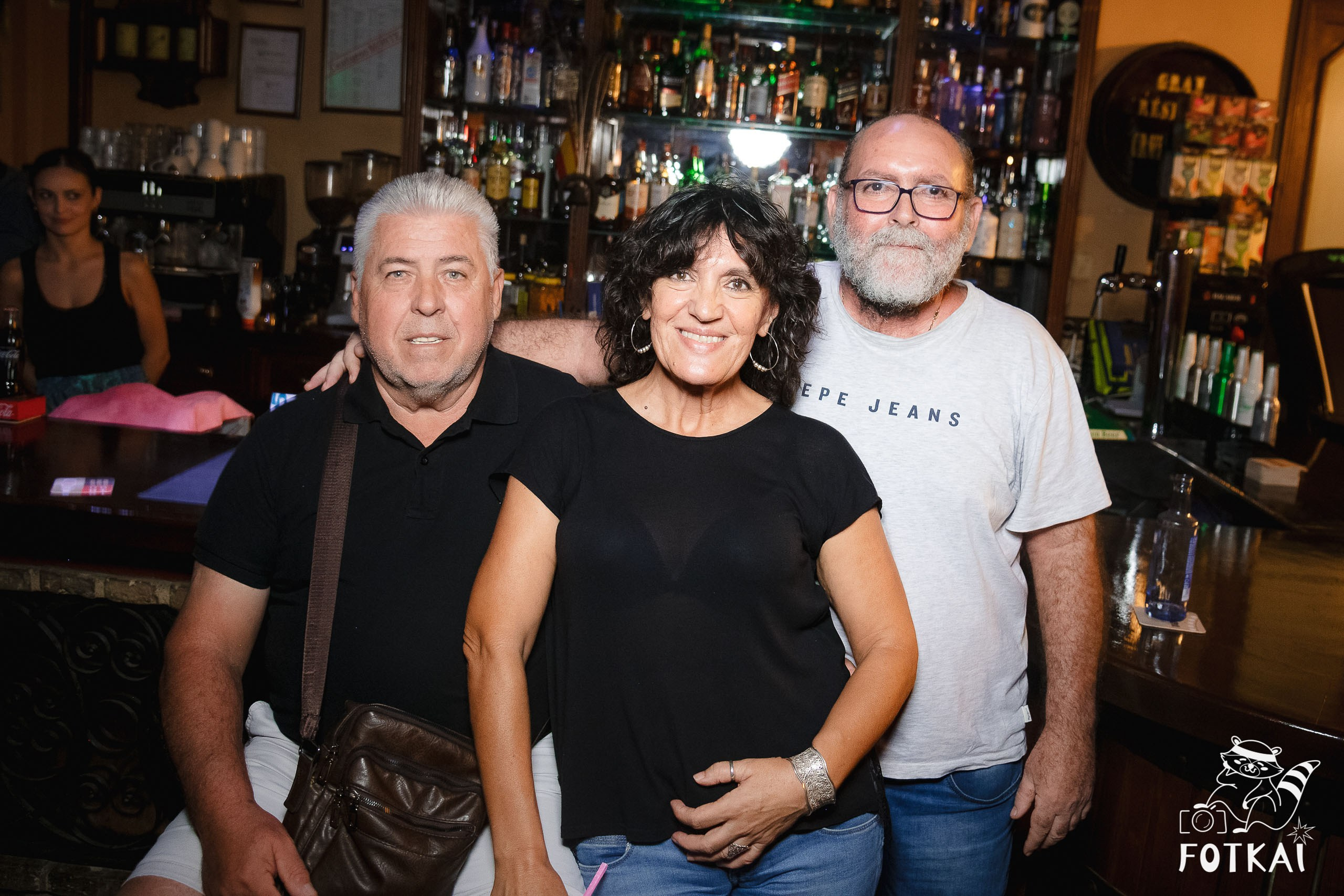 Stones of the Coast en Café Aljibe Rojales: Reportaje fotográfico 30.08.25 | FOTKAI