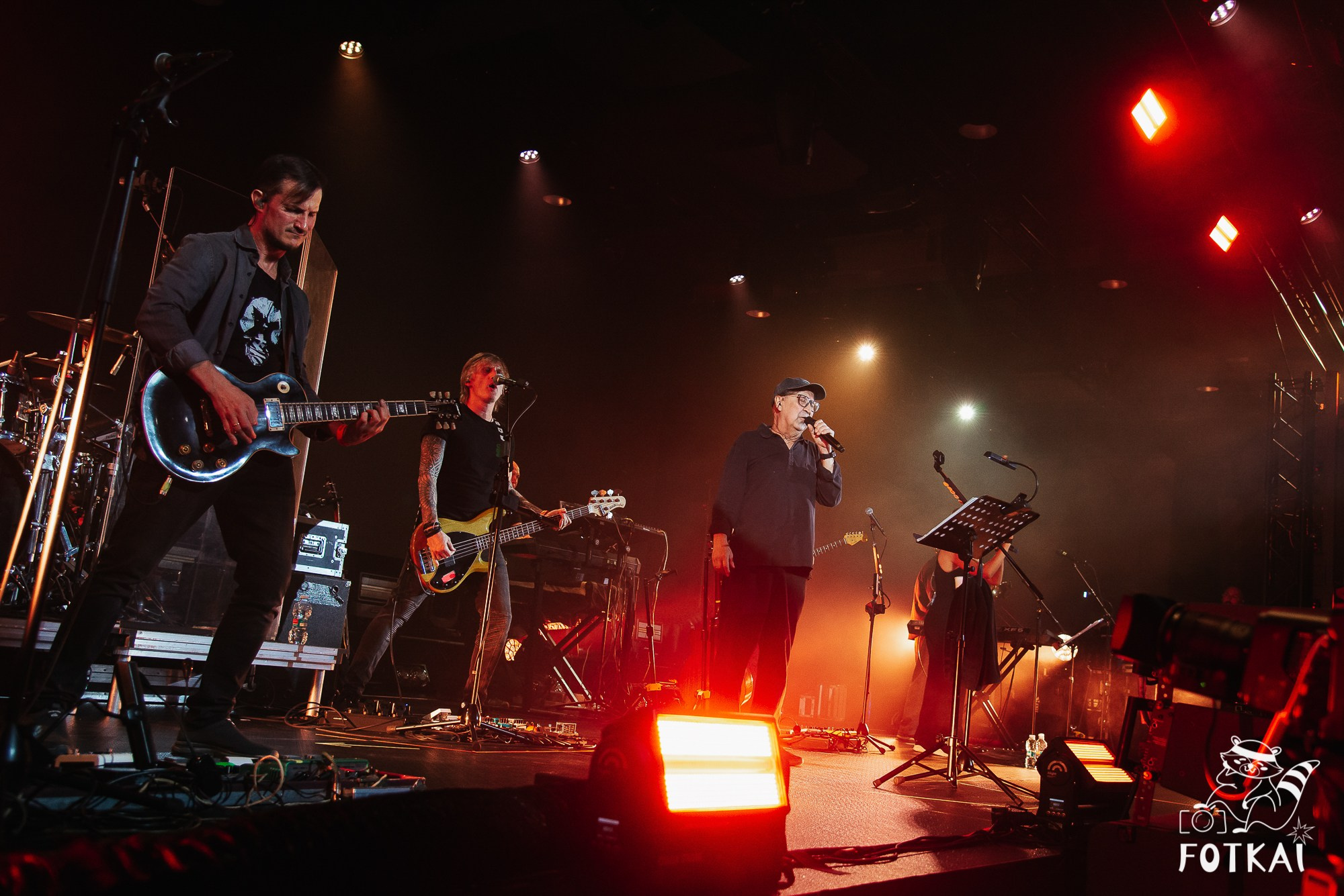 DDT — Fotos del concierto en Auditorio Roig Arena, Valencia, 2026 | FOTKAI