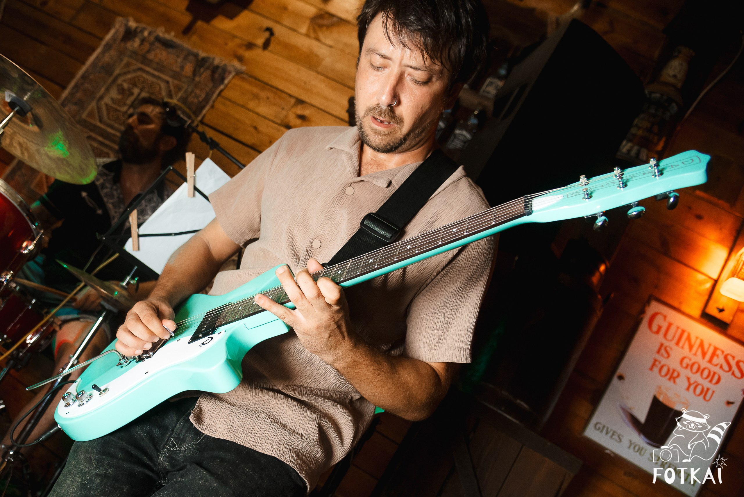 Reportaje fotográfico de FOTKAI | Get Back en El Paso Bar | Torrevieja, España, 12 de julio de 2025