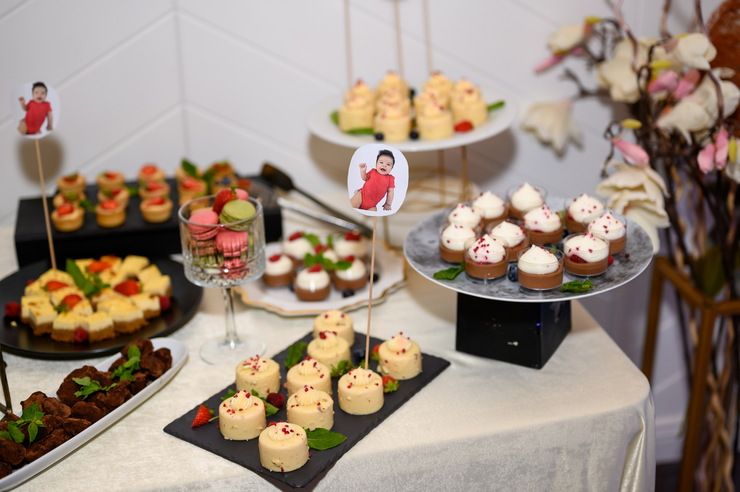 Botez Victoria Elena