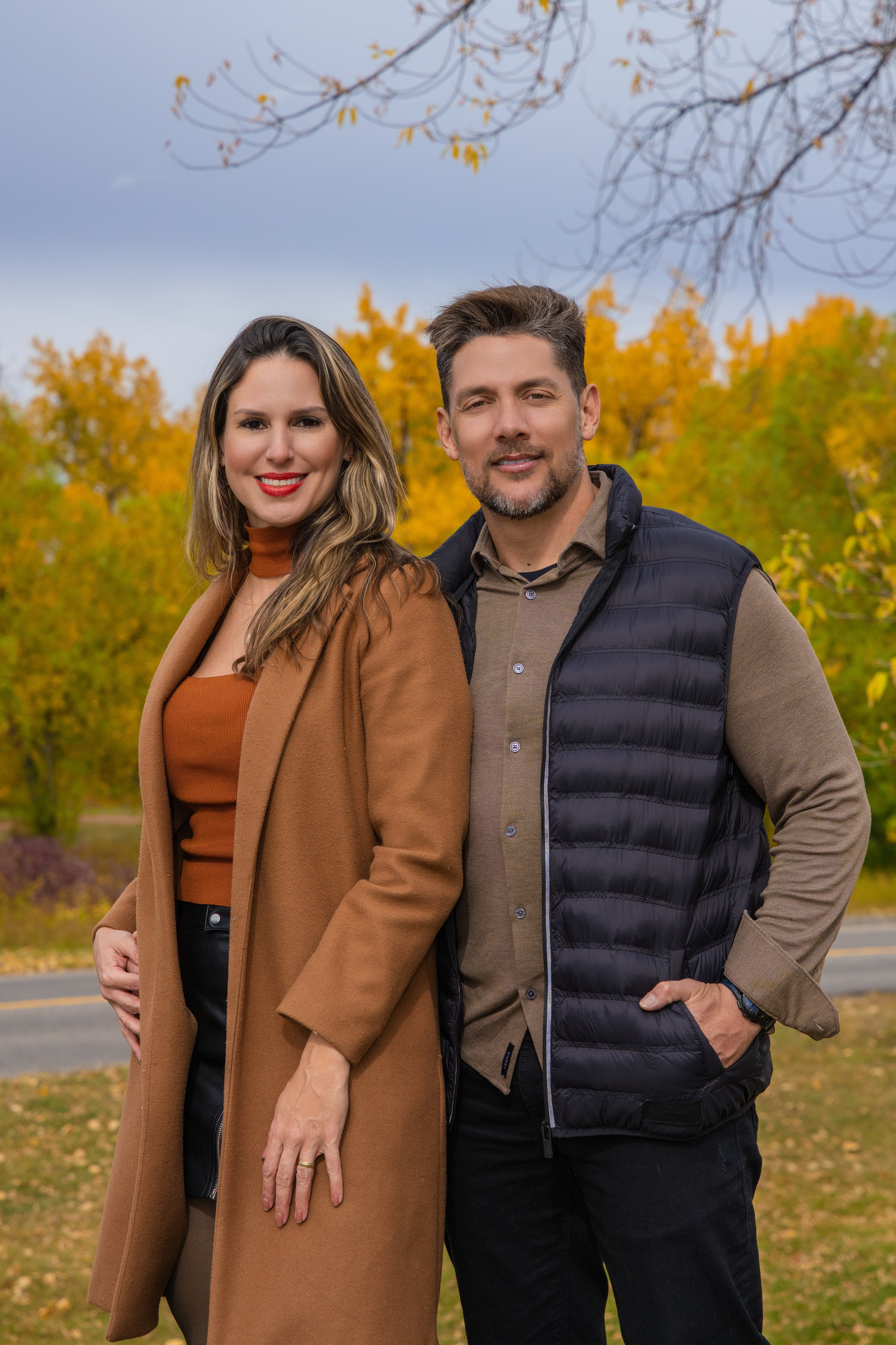 Ariana’s Family. Carlos Lima Photography — Photographer in Calgary
