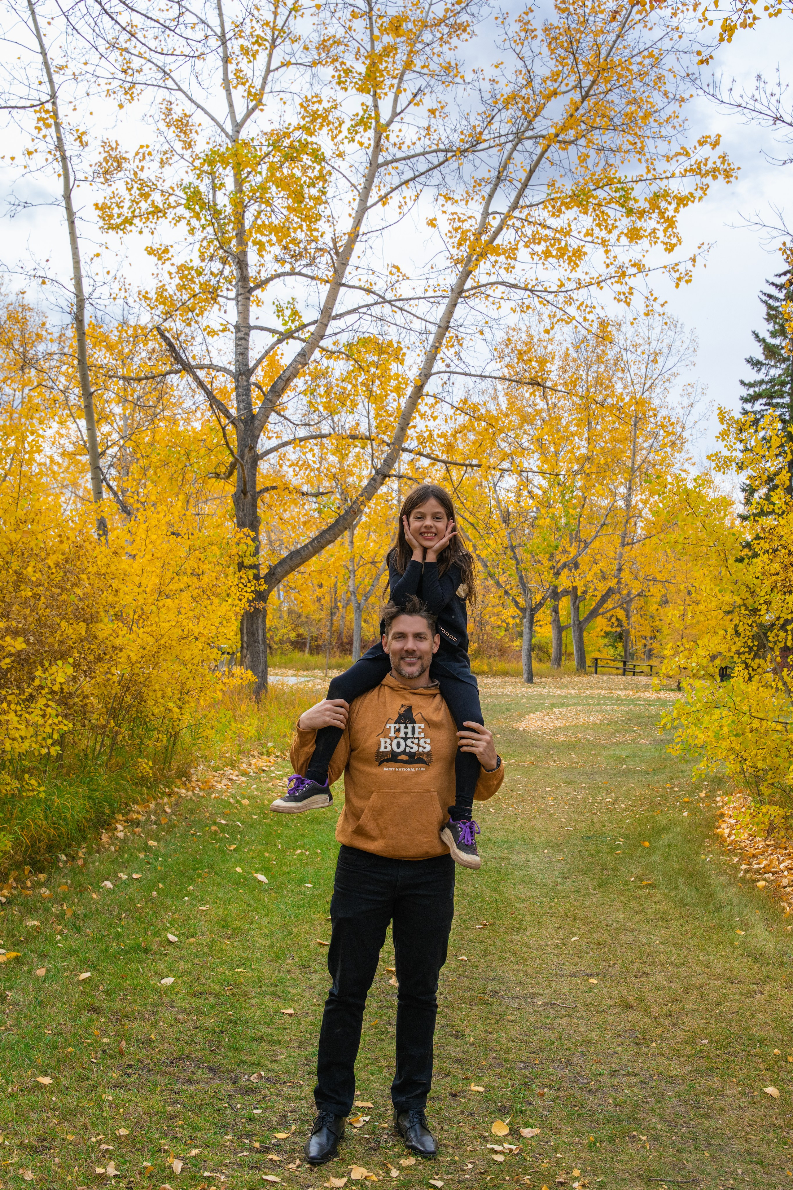 Ariana’s Family. Carlos Lima Photography — Photographer in Calgary