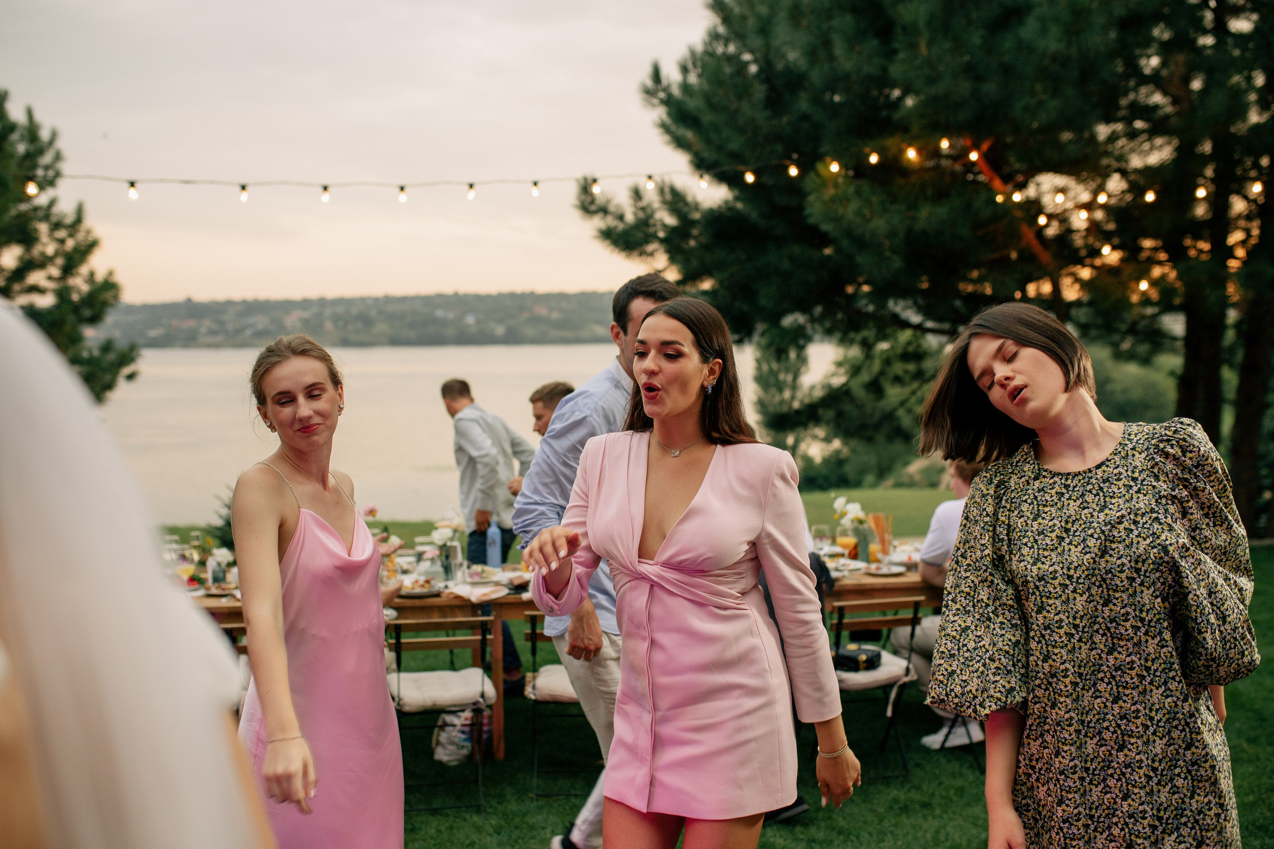 Reportage Wedding. Wedding photographer and videographer Europe