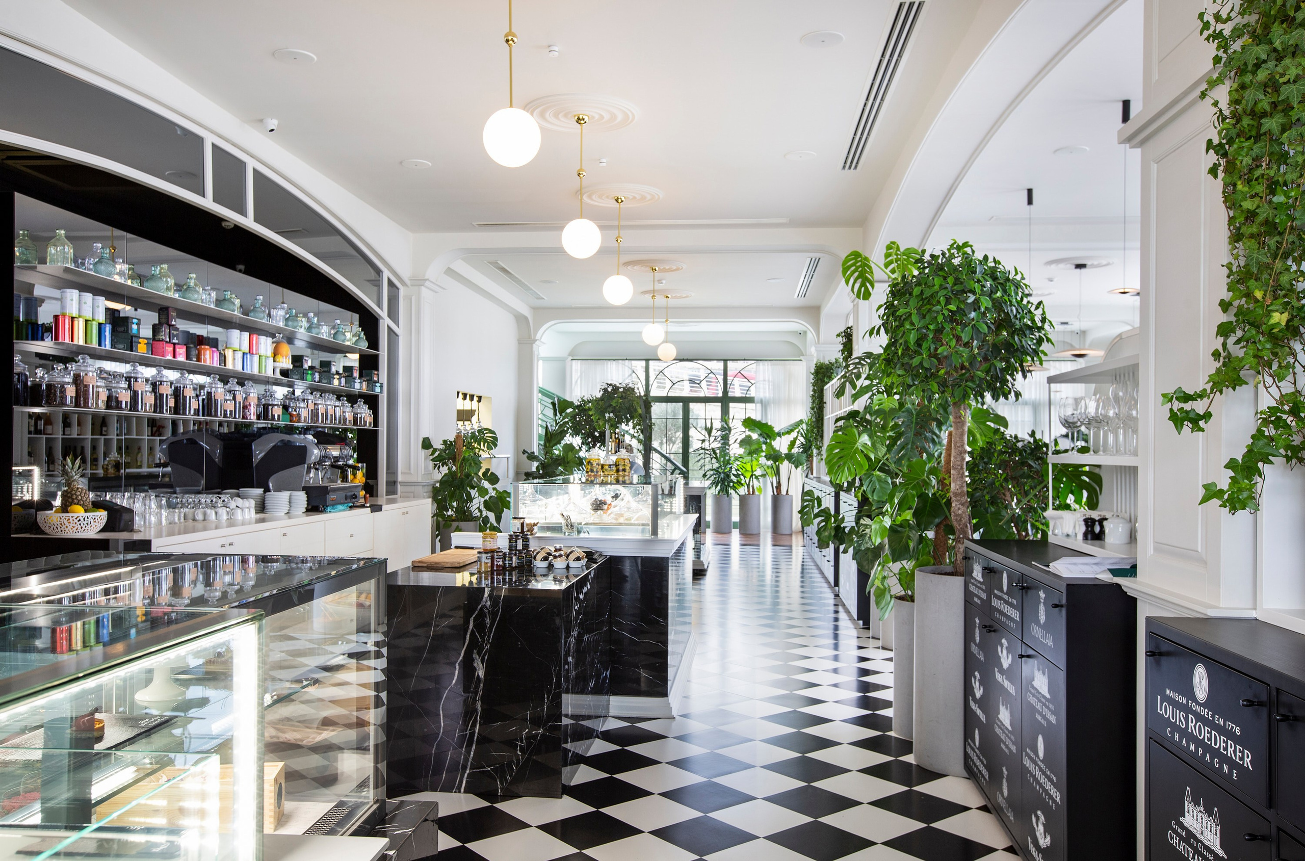 L’Avenue restaurant. Elmar Mustafazadeh Photography