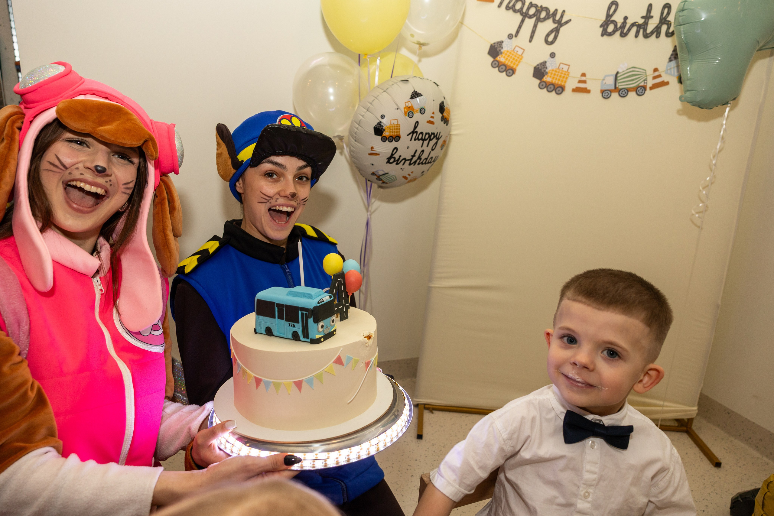 День рождения Артёма 24 января 2026 года. Семейный и детский фотограф в Варшаве Мила Бобровская