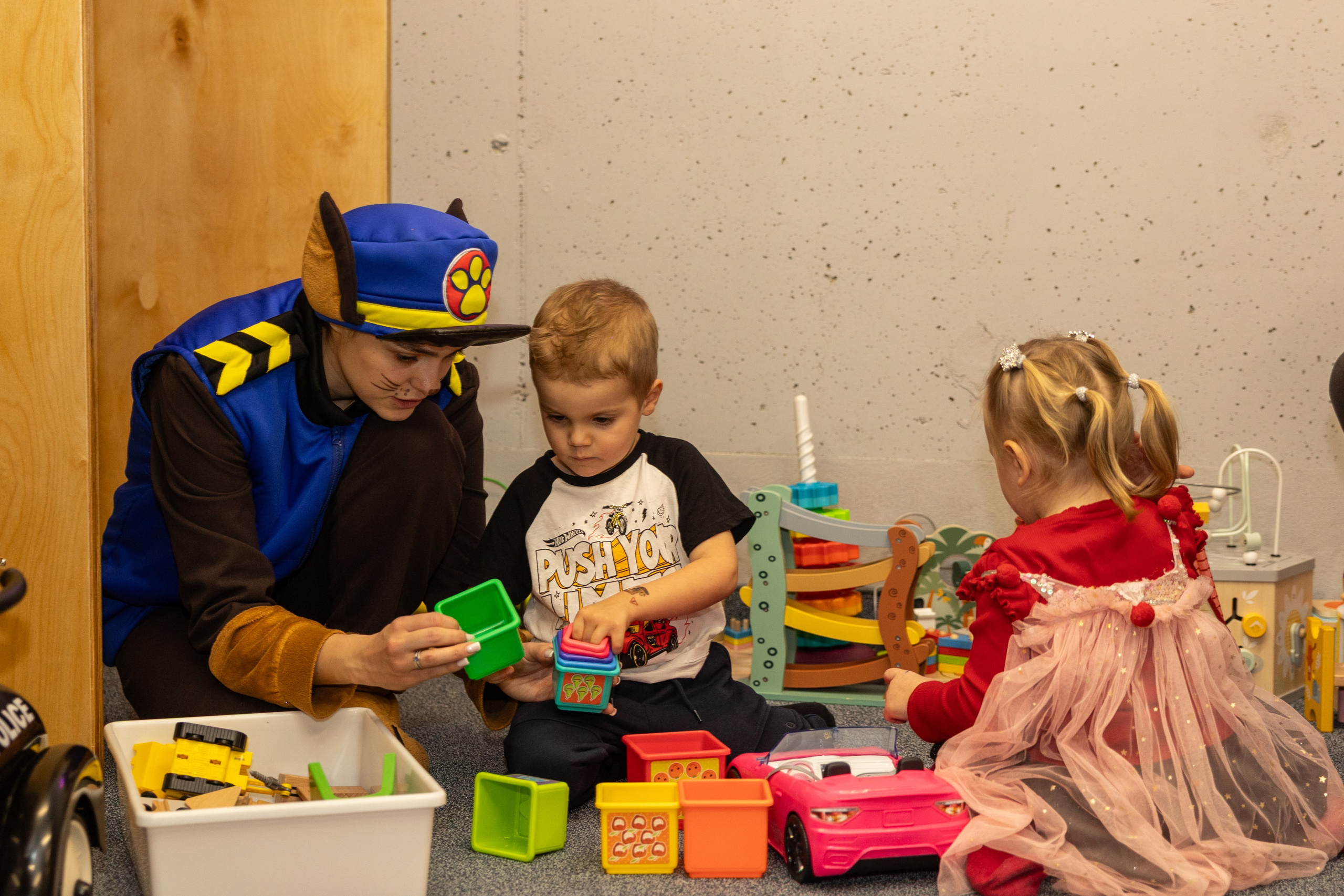 День рождения Артёма 24 января 2026 года. Семейный и детский фотограф в Варшаве Мила Бобровская