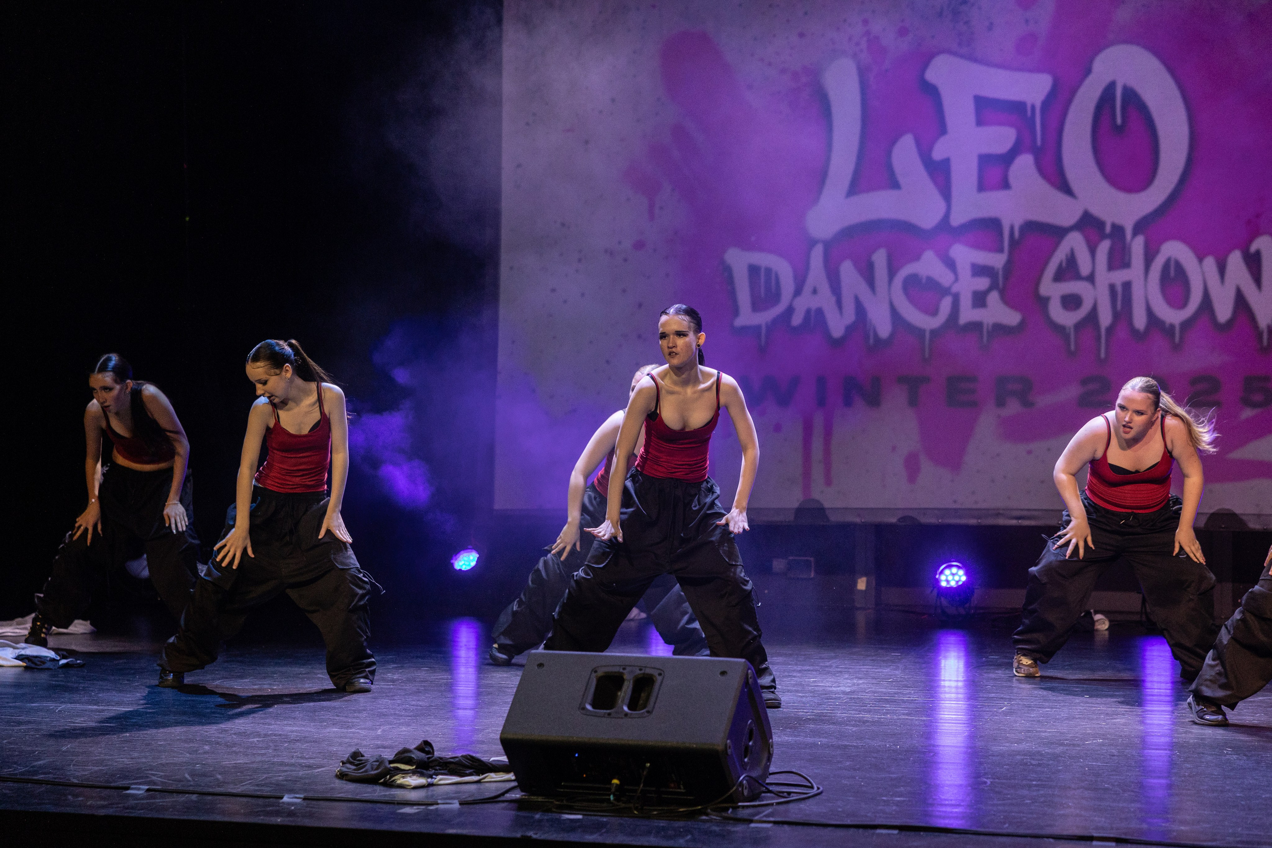 LEO DANCE SHOW WINTER 2025. Семейный и детский фотограф в Варшаве Мила Бобровская