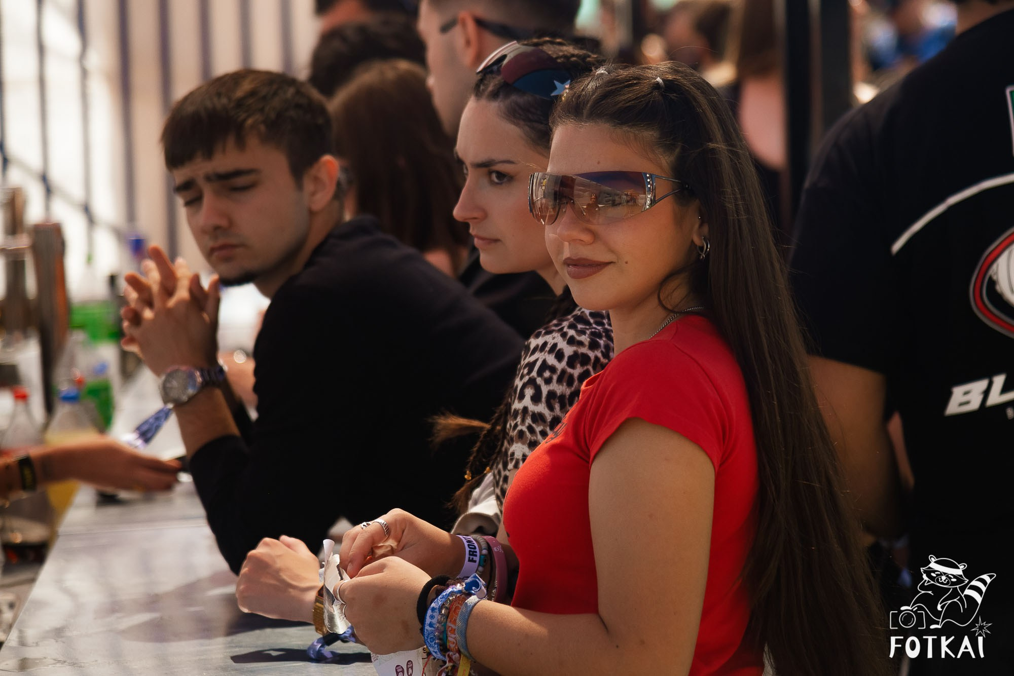 Costa Sonora 2026 Alicante Day 1 Photos — Find Yourself, Friends and Festival Crowd | FOTKAI