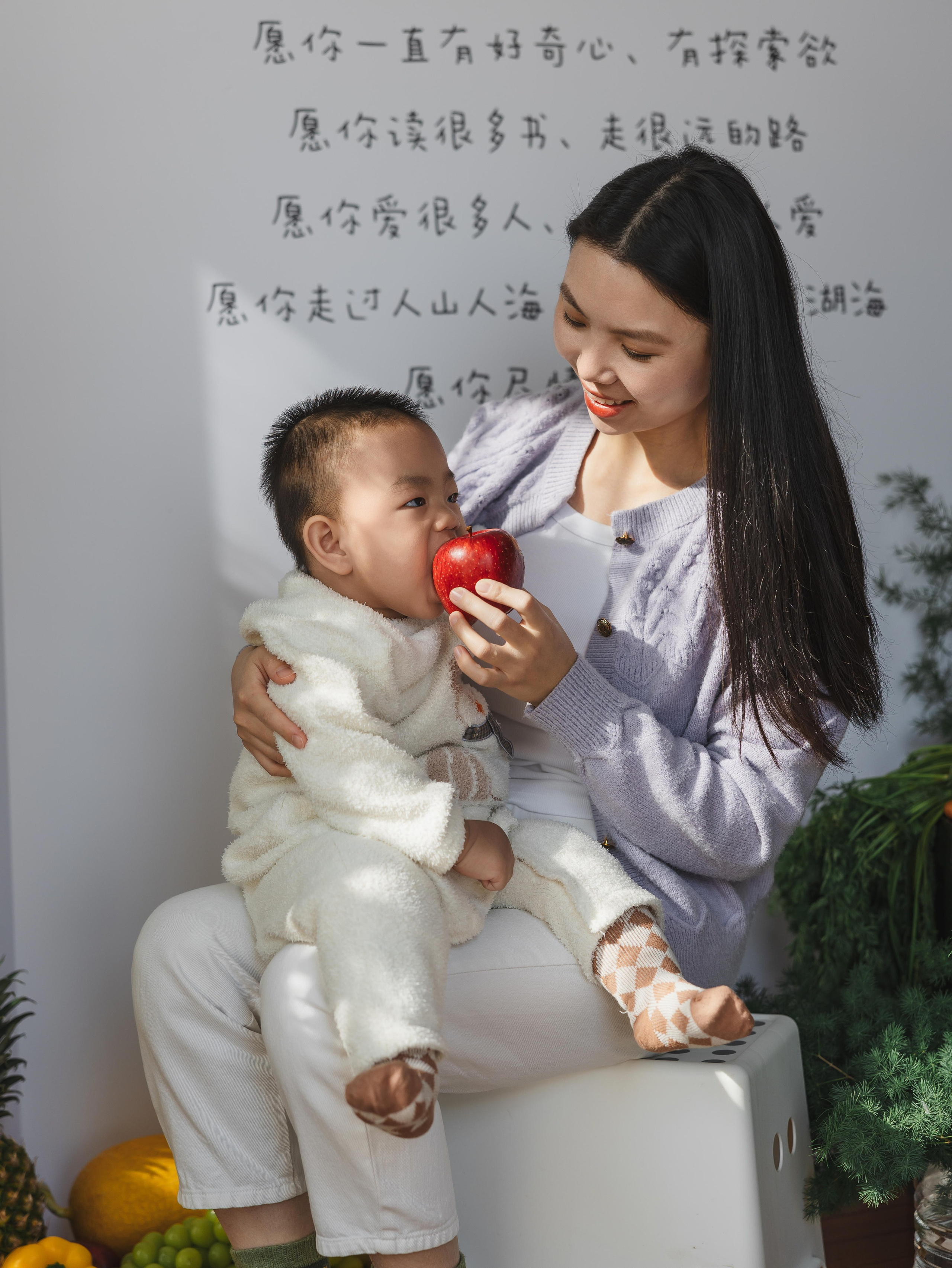 Family photograph in Shanghai. Shanghai Family Photographer Dora