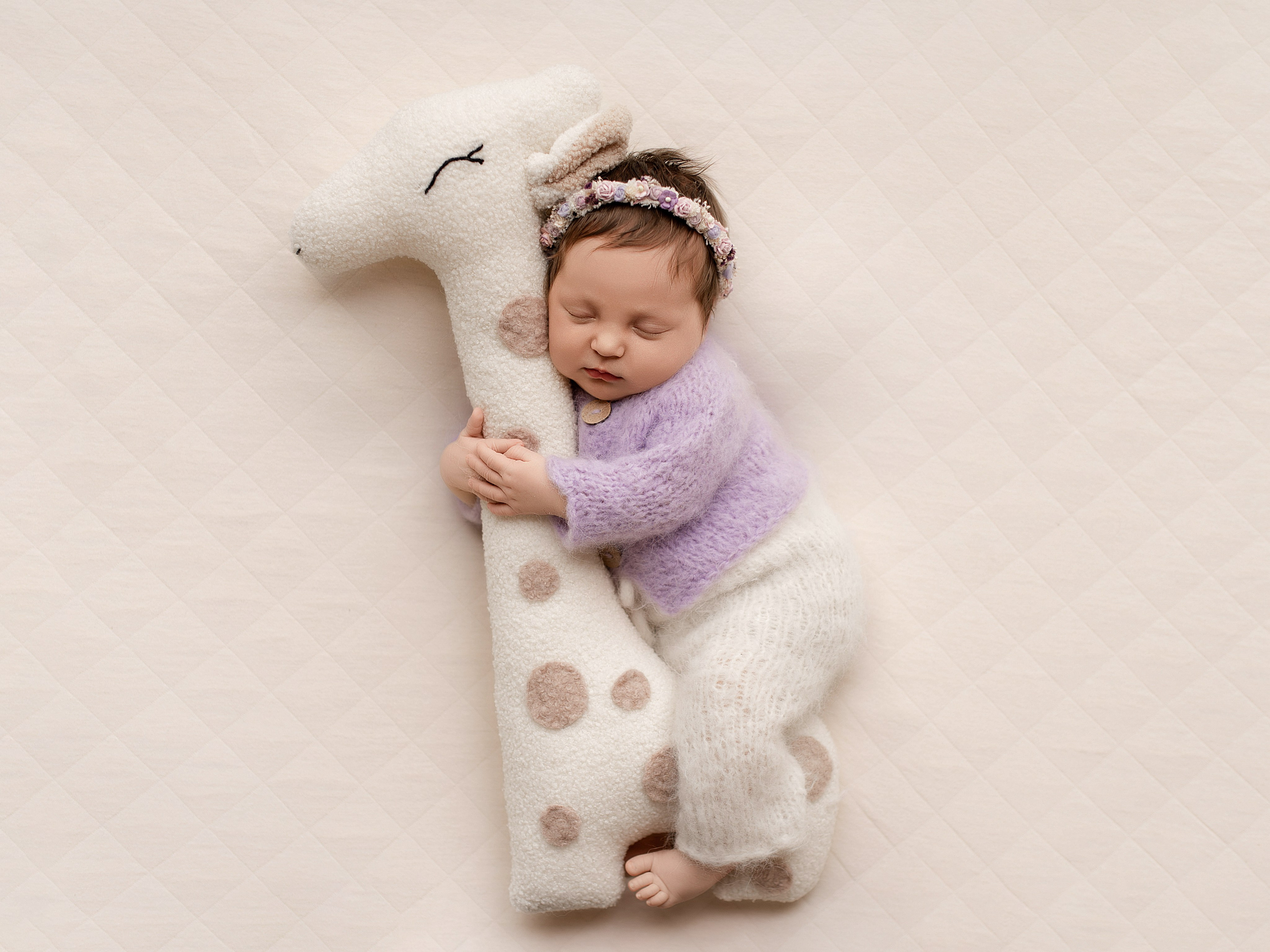 Esu Aleksandra naujagimių ir kudikių fotografė iš Vilniaus