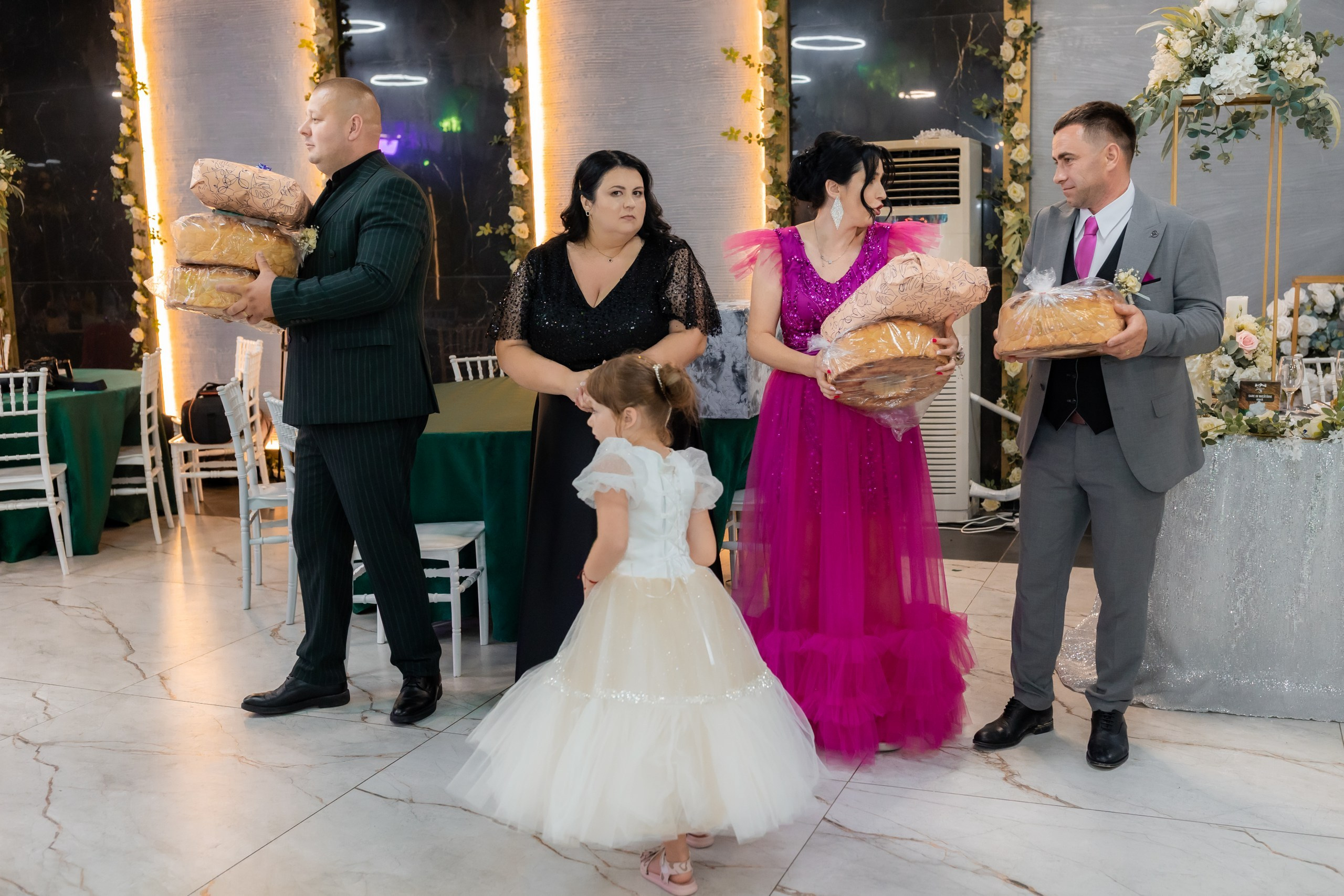 * fotograf stare civilă Siret* fotograf Bucovina* fotograf nuntă Suceava* fotograf Iași Botoșani* stare civilă tradițională* ie românească nuntă* AlinoFotoStudio* fotograf Andrei și Andreea- Alin Chirilă fotograf – stare civilă Siret, Suceava, Andrei și Andreea în ie tradițională, poveste spusă prin fotografiefotograf stare civilă Siret Suceava Alin Chirilă – miri îmbrăcați în costum tradițional bucovineanAlin Chirilă fotograf nuntă Siret Suceava – stare civilă autentică în Bucovina, emoții realefotograf Siret Suceava Alin Chirilă – Andrei și Andreea la starea civilă în ie tradiționalăstare civilă Siret fotograf Alin Chirilă – cadre naturale cu miri în costum popular din Bucovinafotograf nuntă Siret Suceava Alin Chirilă – povestitor prin fotografie, moment emoționant la starea civilăAlin Chirilă fotograf stare civilă Siret – iubire autentică surprinsă în stil documentarfotograf Bucovina Siret Alin Chirilă – stare civilă în ie tradițională, cadre pline de emoțieAlin Chirilă fotograf Suceava – Andrei și Andreea spun DA la starea civilă în Siretfotograf stare civilă Suceava Siret Alin Chirilă – poveste de iubire în stil tradițional românesc - Alin Chirilă fotograf profesionist, AlinoFotoStudio, fotograf evenimente Siret, Suceava County, Iași, Bacău County, Botoșani, Neamț County, fotograf nunți, botezuri, cununii civile, portrete și momente autentice surprinse elegant.- Alin Chirilă surprinde momente elegante de nuntă și evenimente speciale prin AlinoFotoStudio, fotograf disponibil în Siret, Suceava County, Iași, Bacău County, Botoșani și Neamț County, specializat în nunți, botezuri și cununii civile. - Alin Chirilă fotograf profesionist, AlinoFotoStudio, fotograf nuntă și evenimente în Siret, Suceava, Iași, Bacău, Botoșani și Piatra Neamț, fotograf nunți, botezuri, cununie civilă, ședințe foto, trash the dress, logodnă, familie, portrete și fotografii autentice. - AlinoFotoStudio by Alin Chirilă, fotograf evenimente premium în Suceava County, Iași County, Bacău County, Botoșani County și Neamț County, fotograf de familie, fotograf ceremonii religioase, petreceri și momente emoționante. - Alin Chirilă fotograf, povestitor prin fotografie, servicii foto profesionale pentru mireasă, mire, pregătiri nuntă, biserică, restaurant, valsul mirilor, tradiții românești și amintiri de neuitat în Moldova.