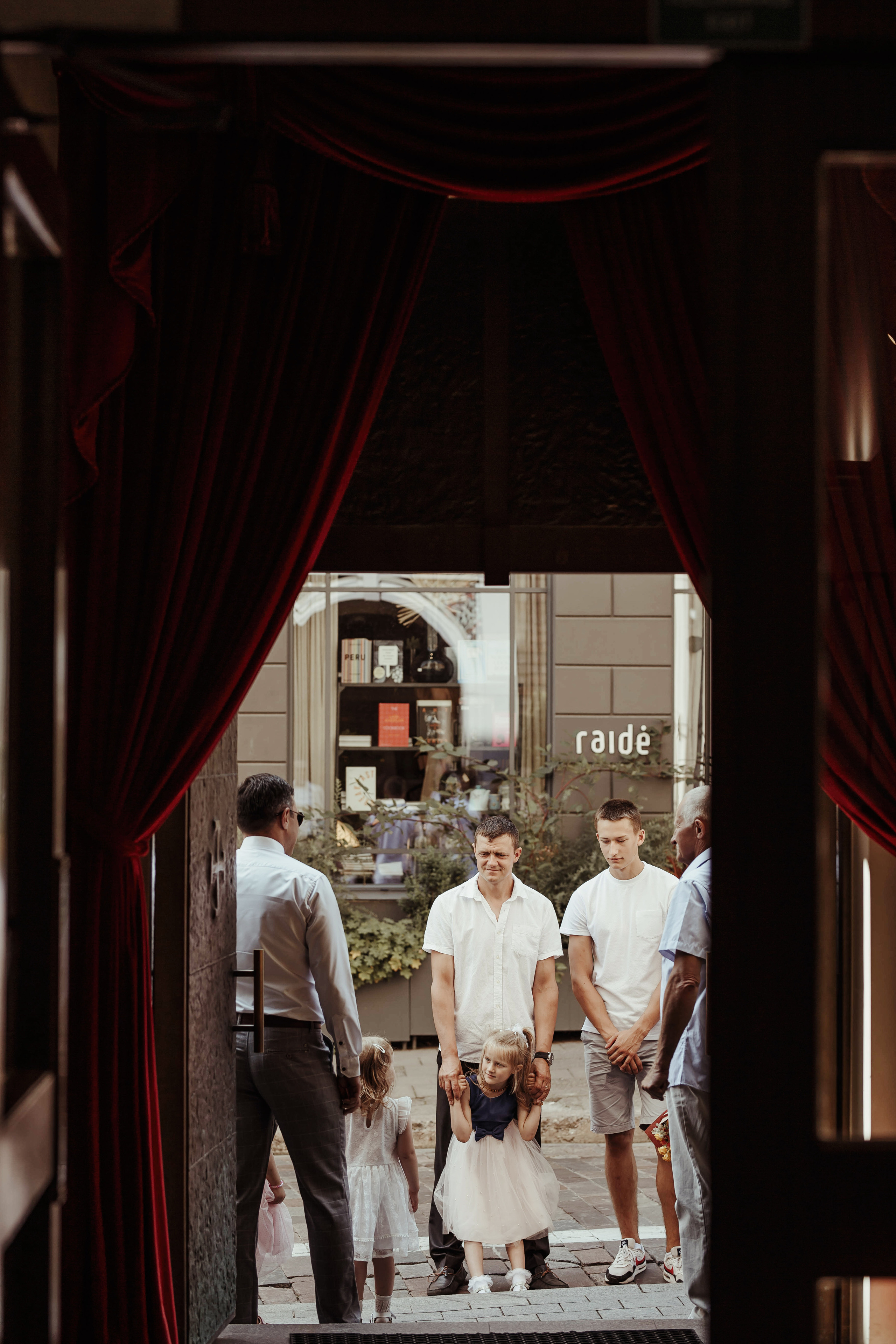 Jonukas/Barborytė. Wedding and family photographer in Lithuania — Yvanessa Gelvano