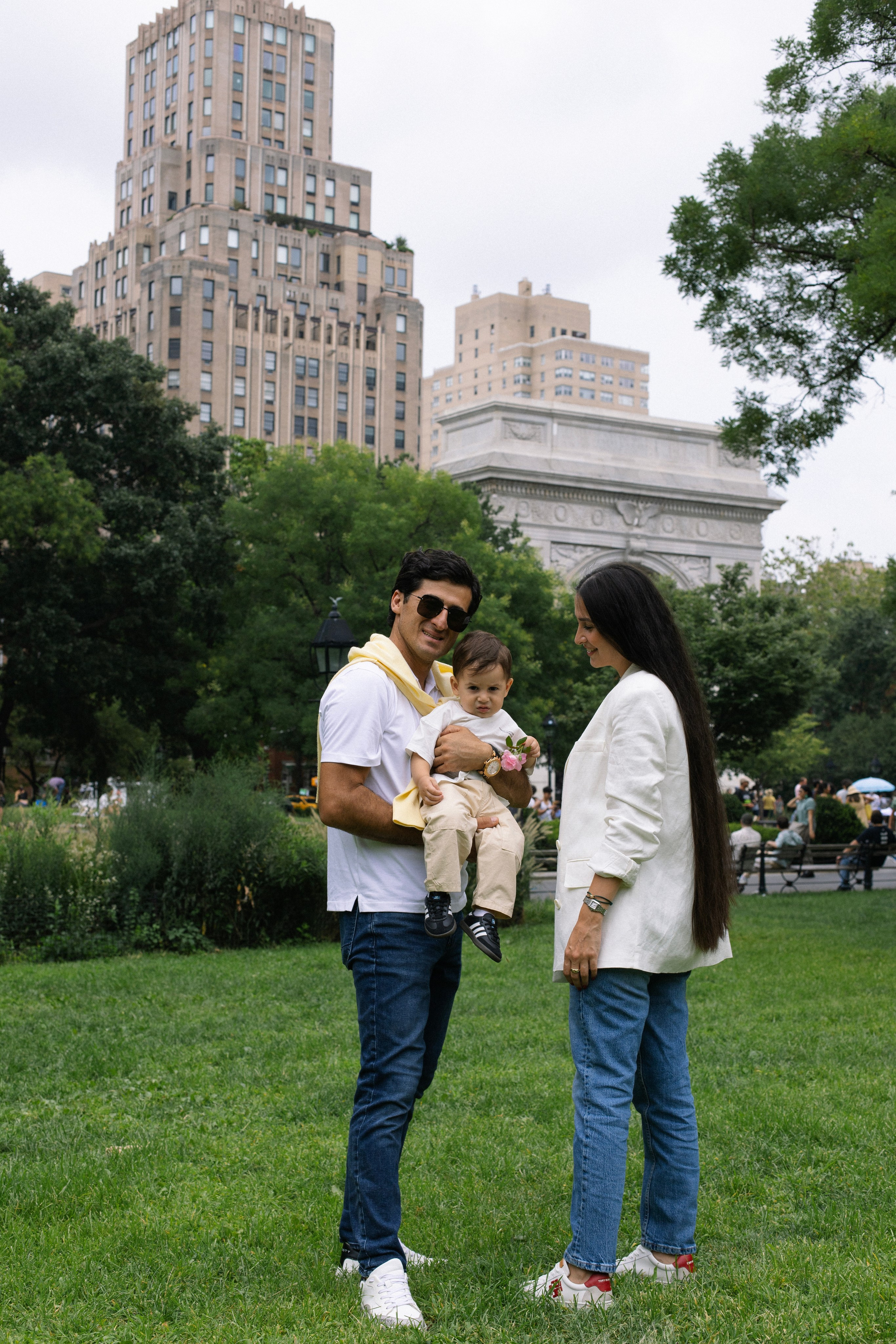 Family photoshoot. Psuturie Photographer NYC