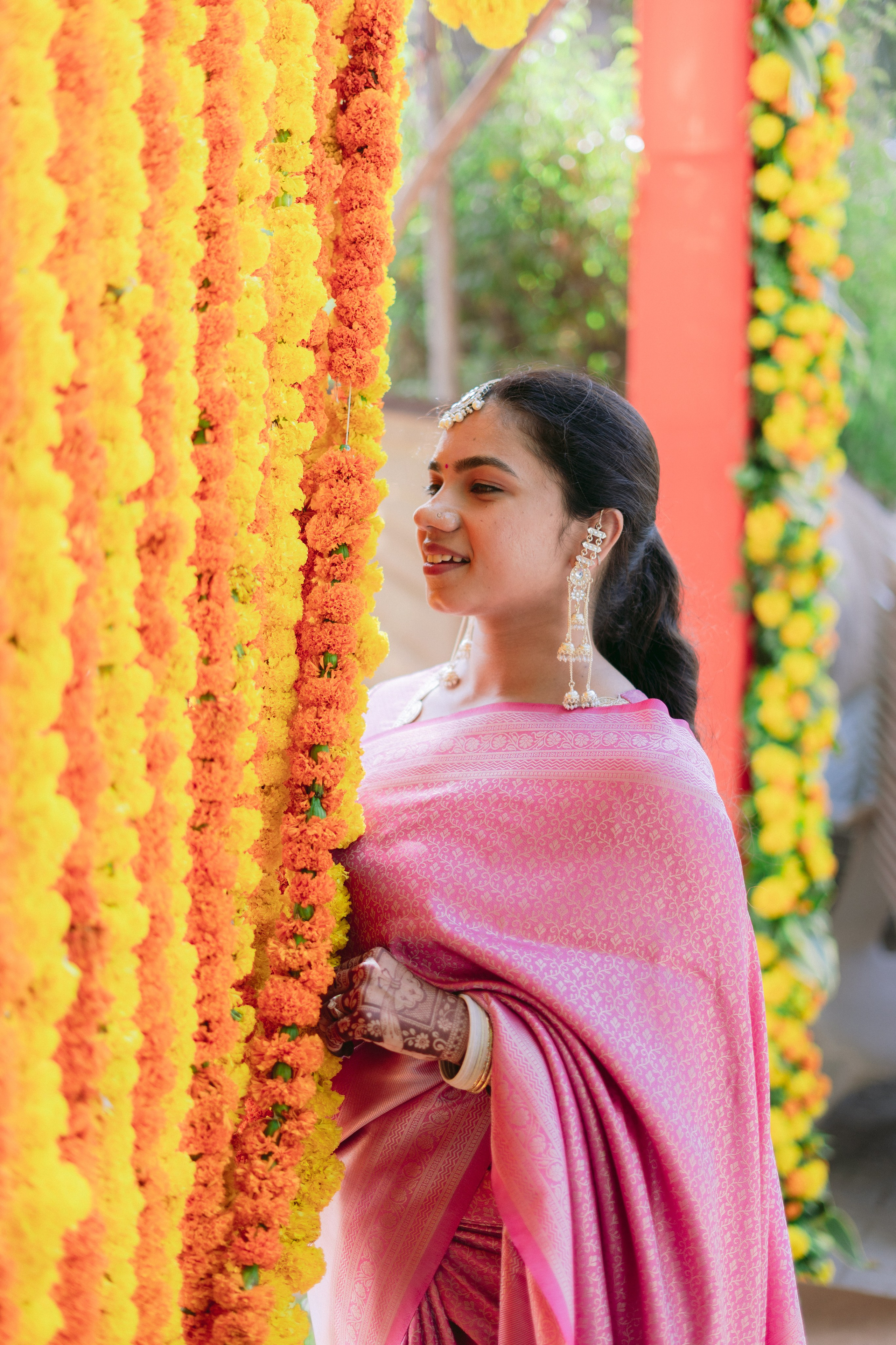 WEDDINGS. Love Emotions Weddings