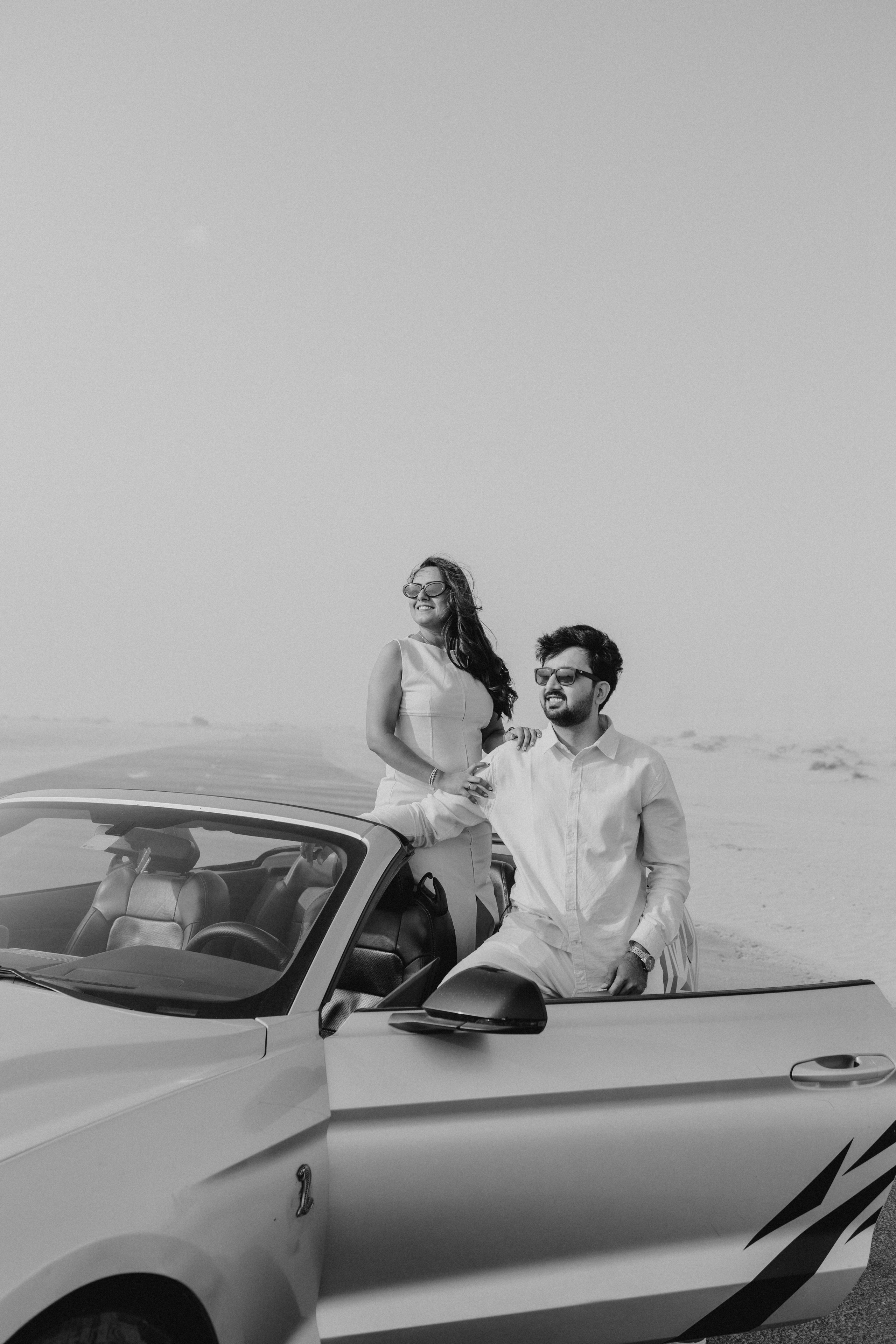 COUPLE SESSIONS. Love Emotions Weddings