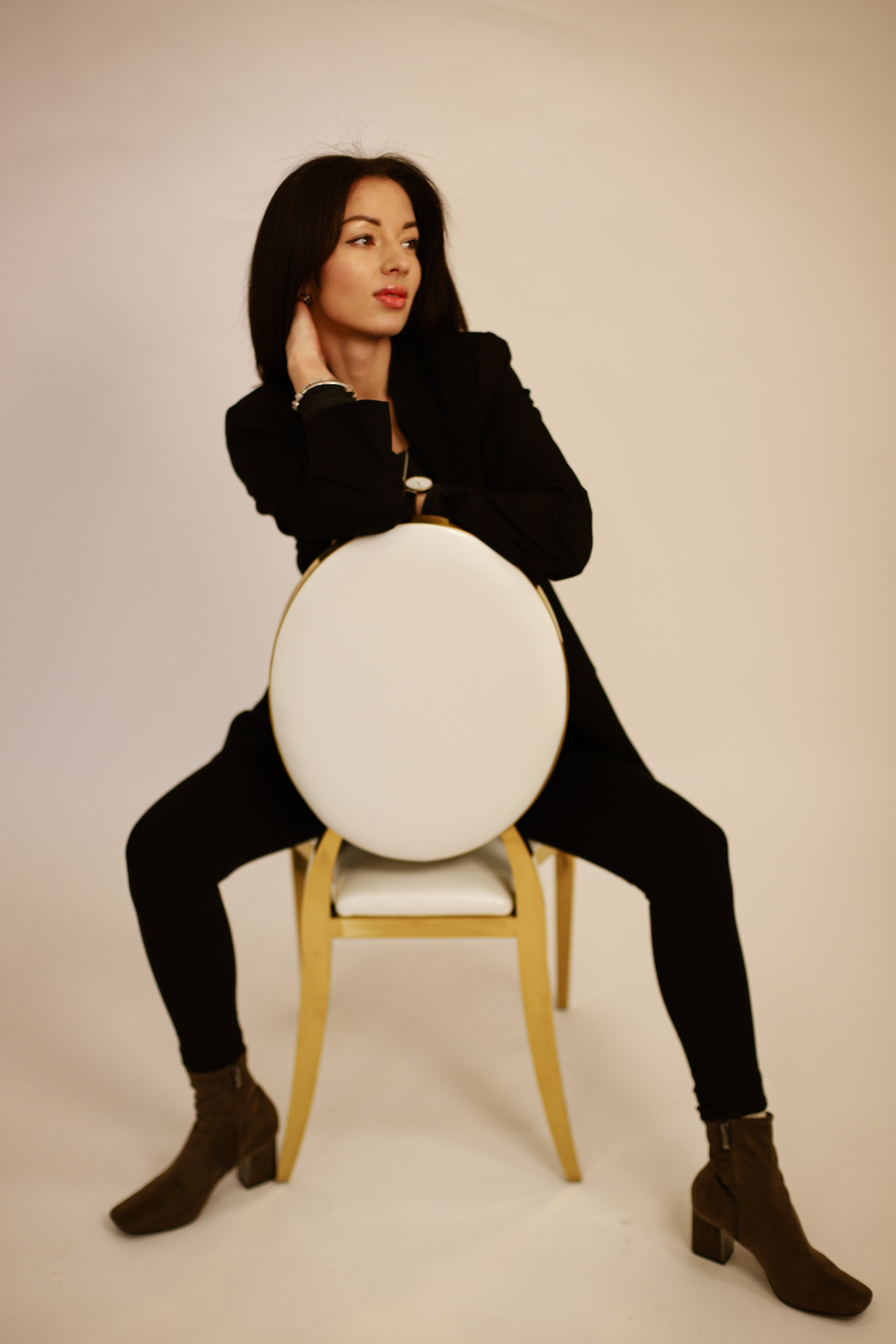 Alina. VALERIIA VIUNOVA individual shooting\love story\event\brand