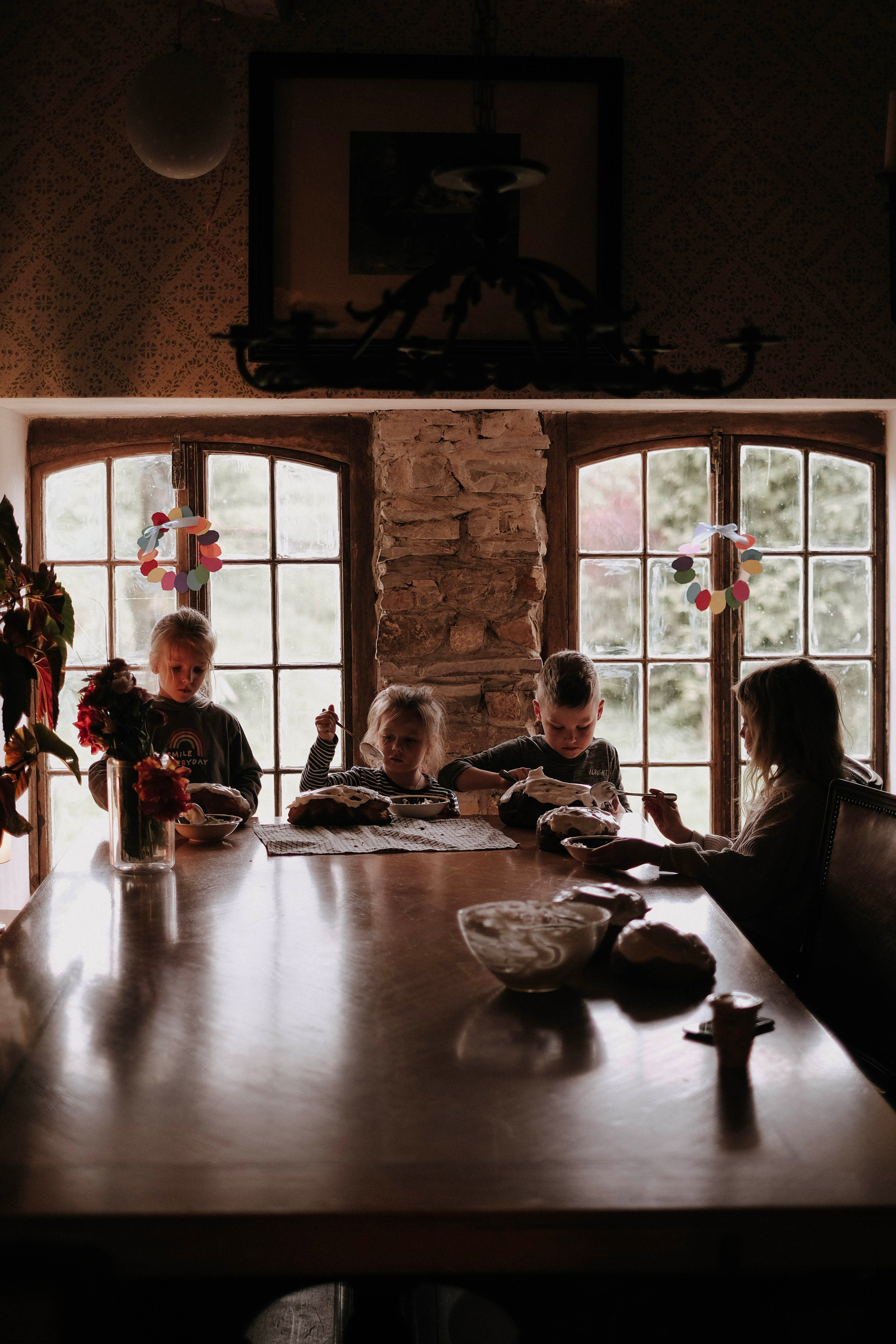 One year in a 500 years old house. Authentische Familienfotografie in Köln