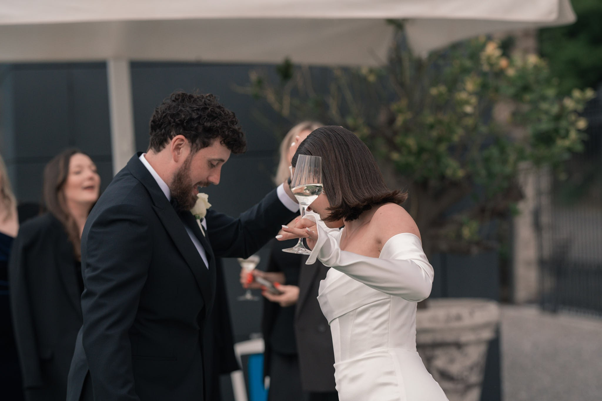 Roxie & Richard Wedding. Fotografo matrimonio Lago di Como Ferrari Media Production