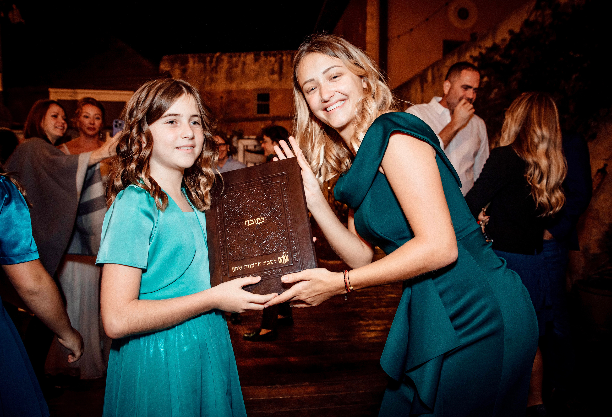 WEDDINGS. Portrait and event’s photographer in Israel Maria Troyanker