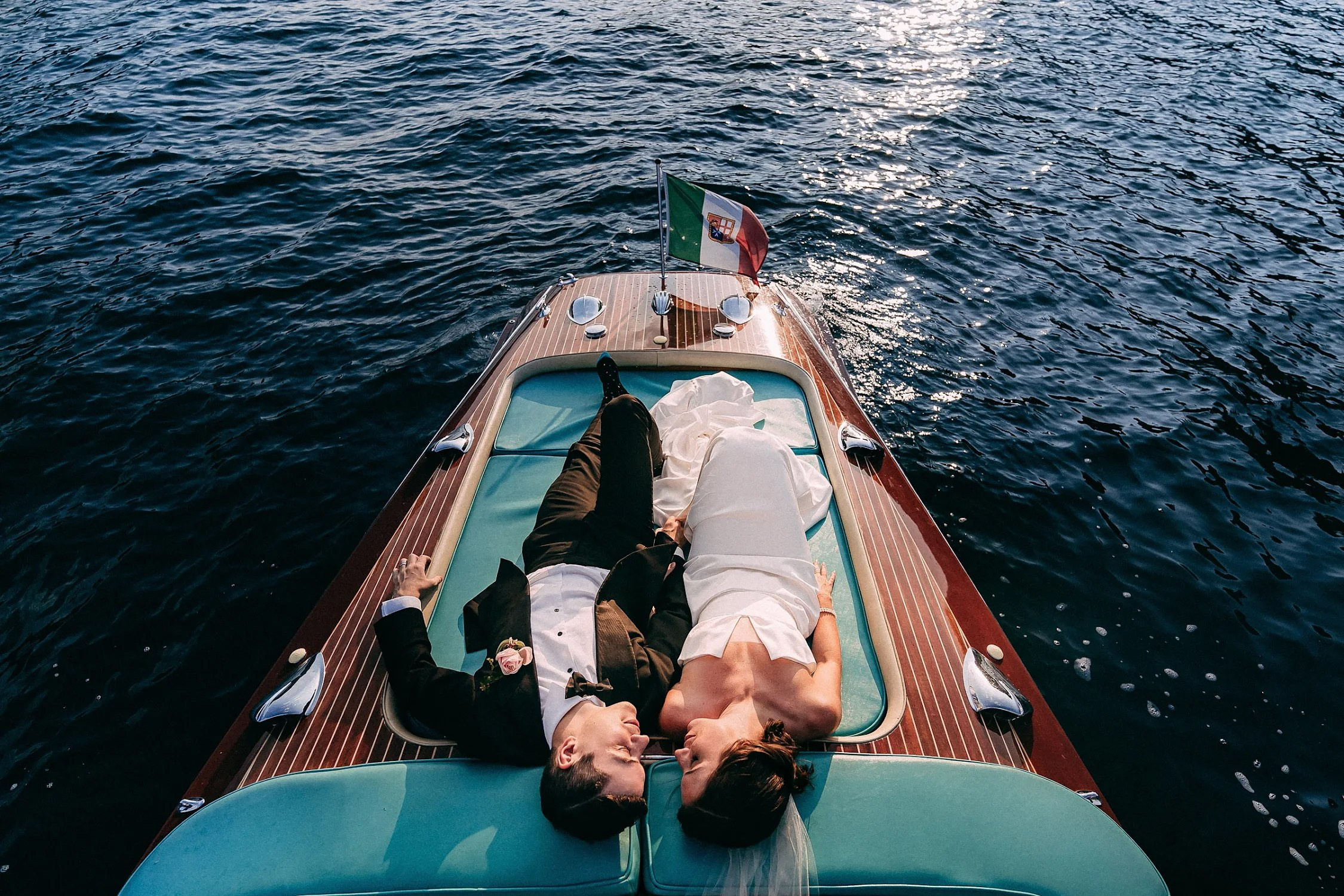 Candid moments. Wedding photographer Como Lake, Italy