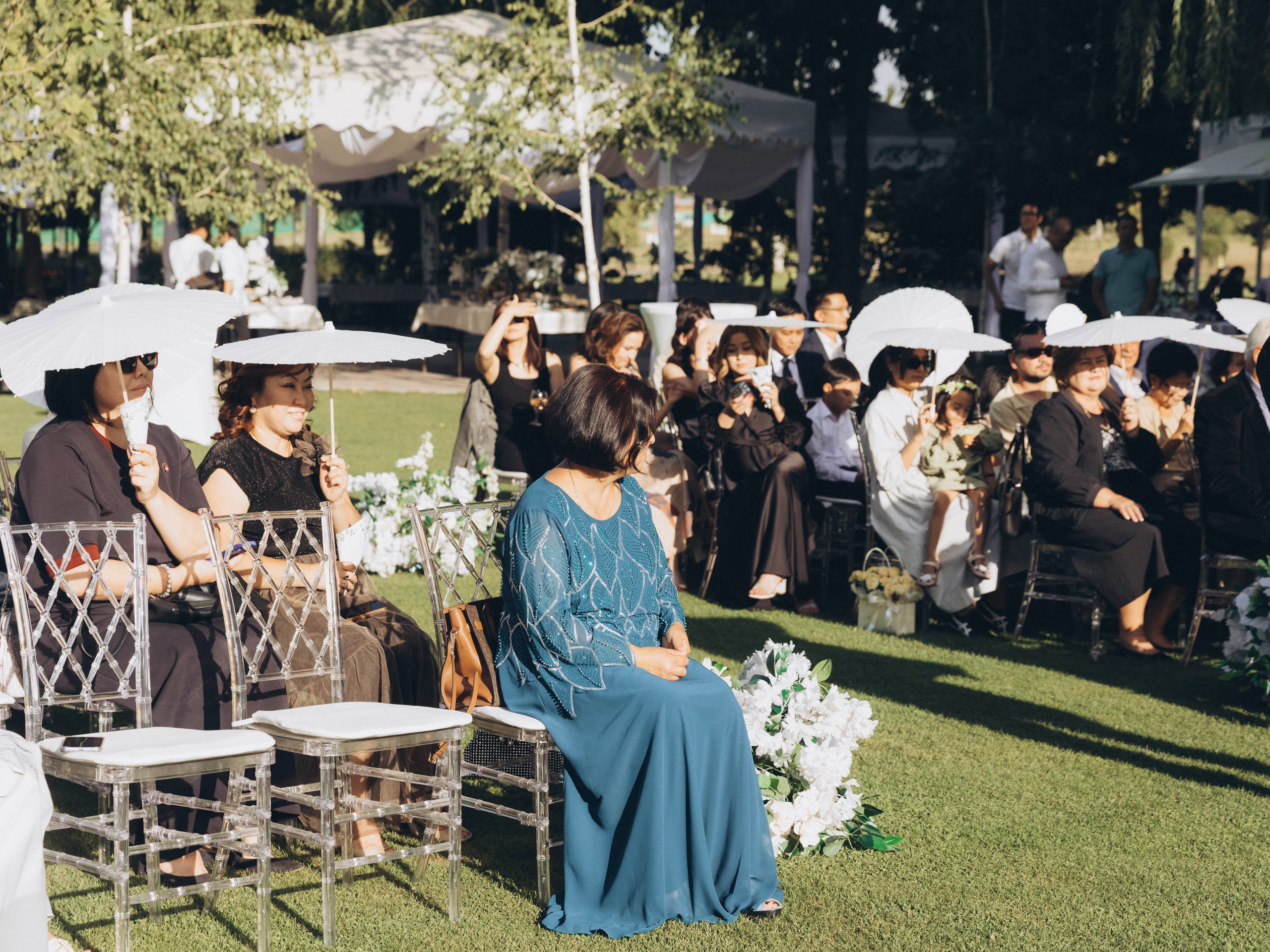 Мадина@Женя. Валерия Вартанова. Фотограф