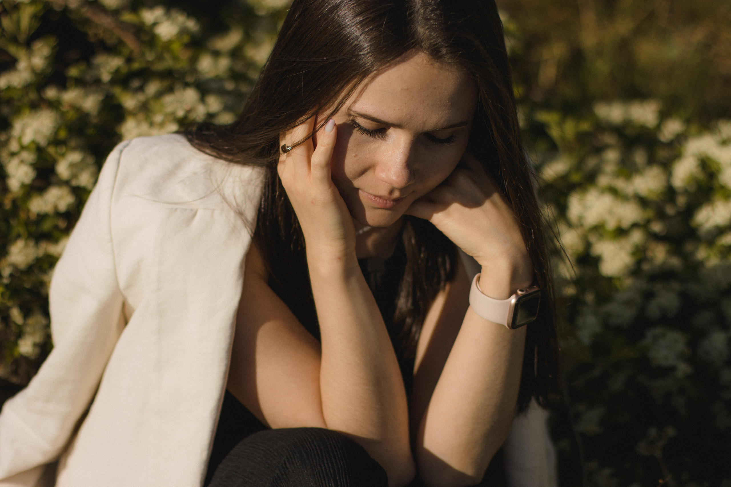 Sofie on Hönö Island. Photographer in Gothenburg Aleksandra Stroganova