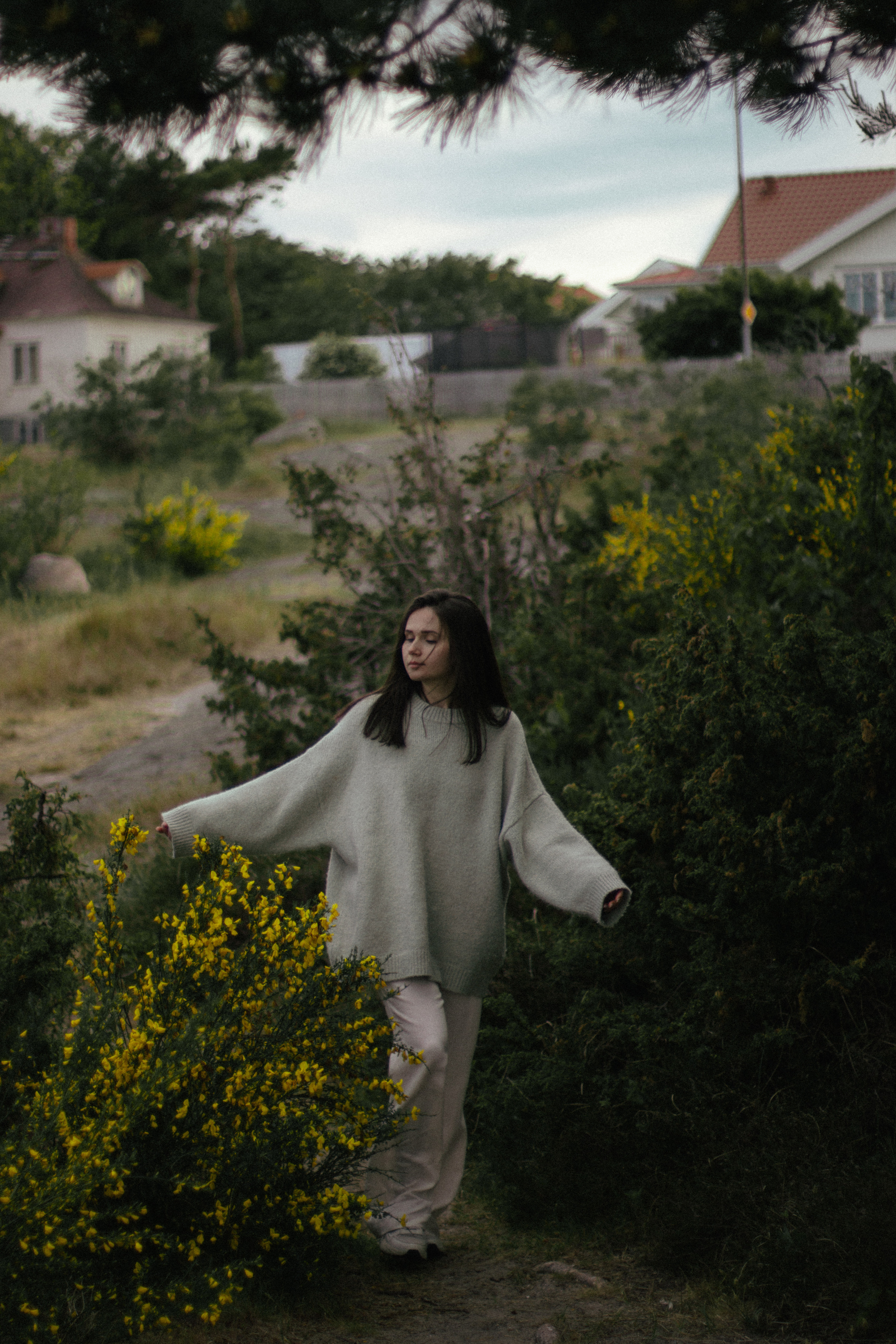 Sofie on Hönö Island. Photographer in Gothenburg Aleksandra Stroganova