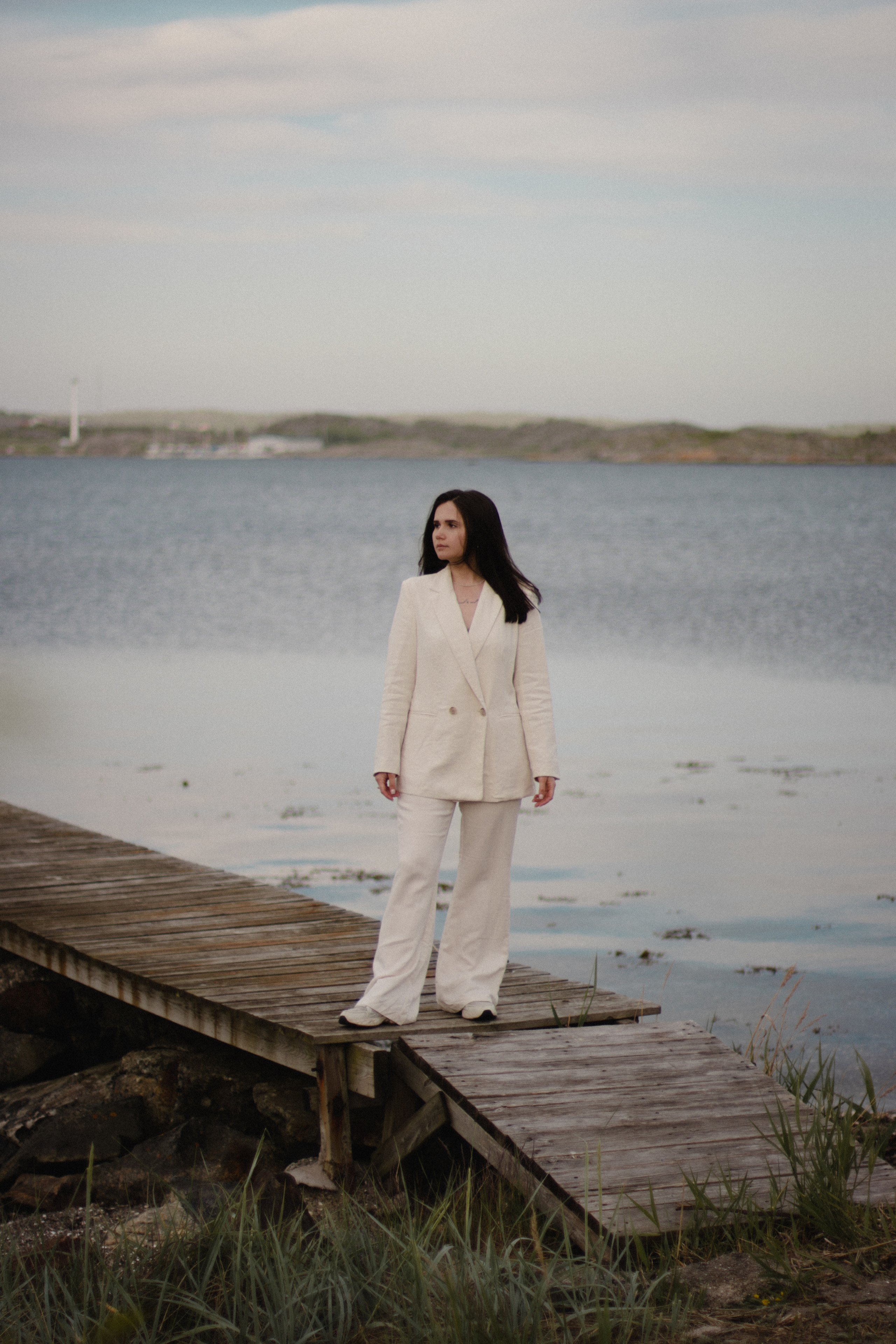 Sofie on Hönö Island. Photographer in Gothenburg Aleksandra Stroganova