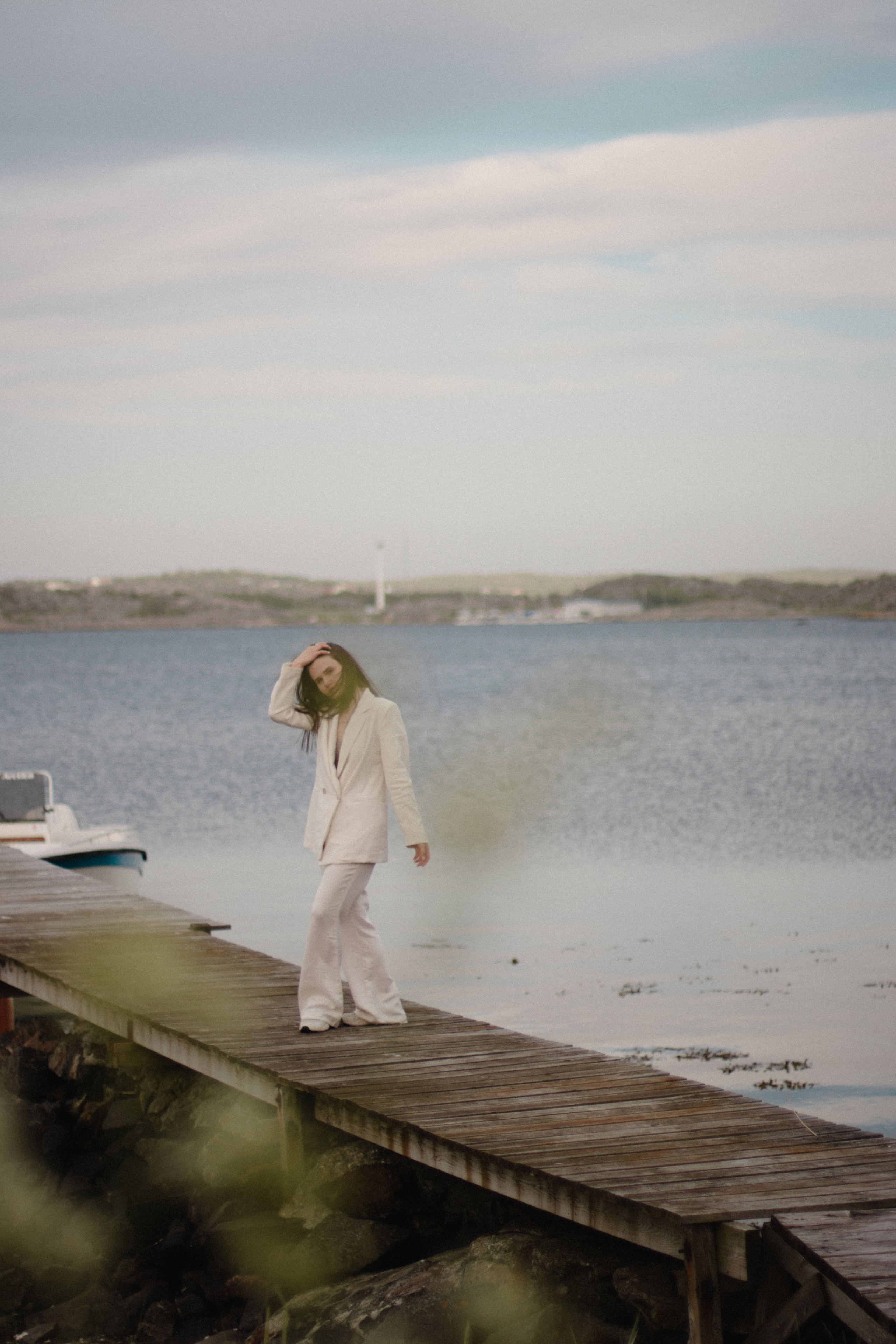 Sofie on Hönö Island. Photographer in Gothenburg Aleksandra Stroganova