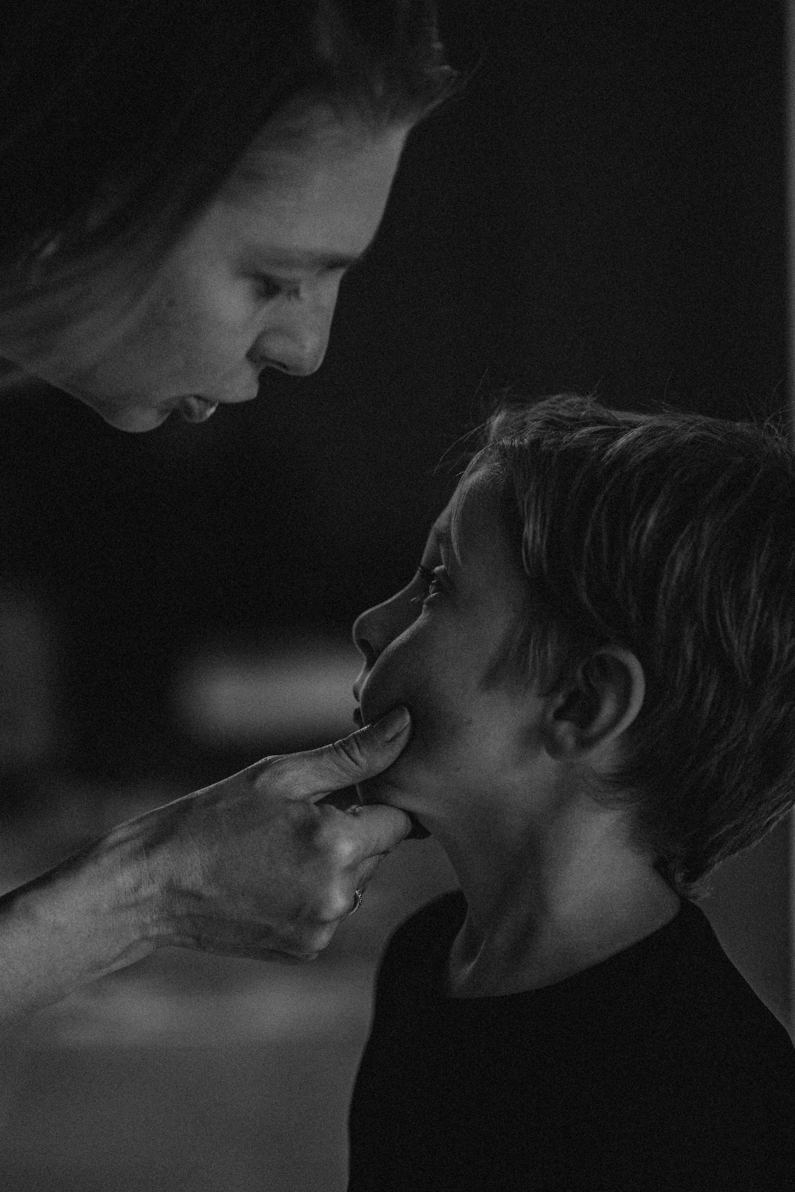 Yulia’s & Misha’s BIG family. Fotografa documental de familia e nascimento em Florianópolis SC Daria Ermolaev