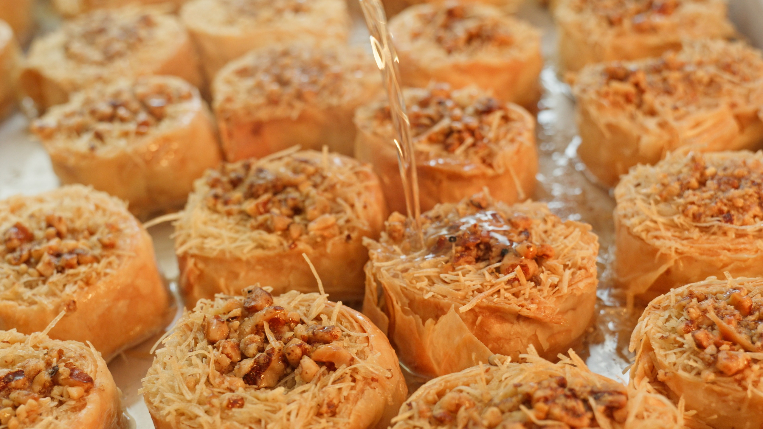 Djullka Bakllava Brand Video. Hamza Makić Cinematographer, Photographer & Visual Artist