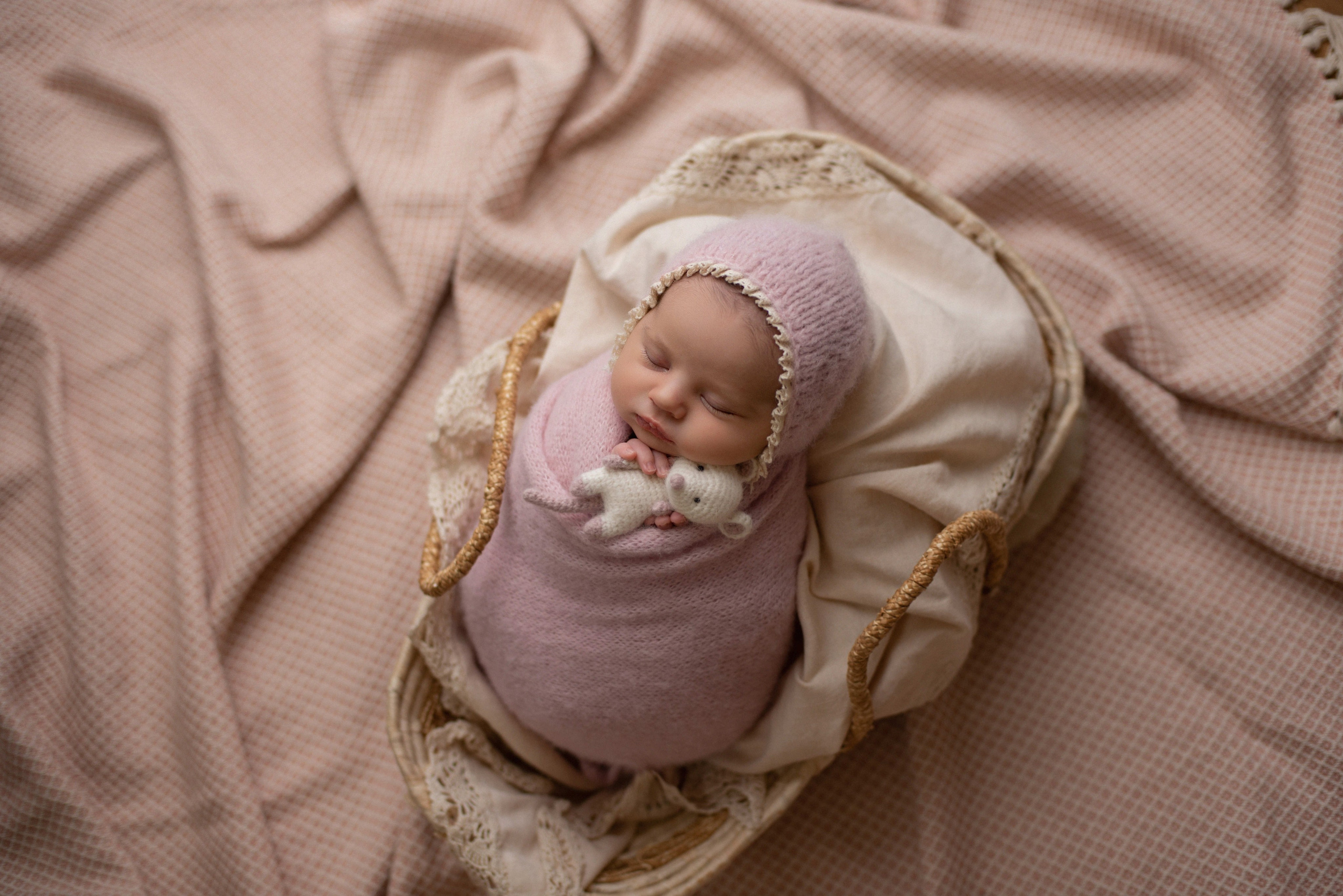 Lia 8 days. Newborn, Maternity & Family Photographer in Charlotte, North Carolina | Arhipova Julia