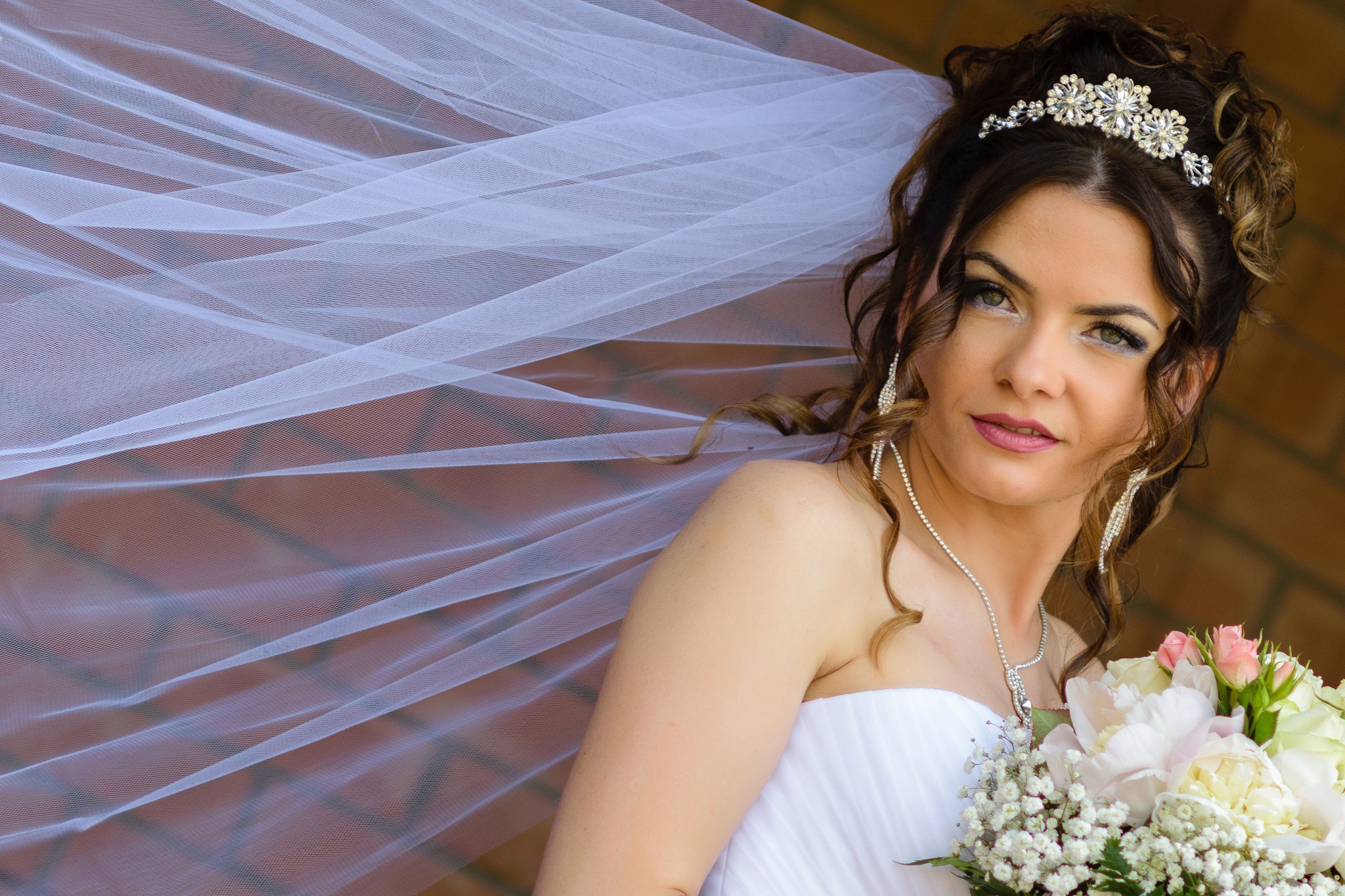 Portrete – Eleganță și expresivitate. Fotograf de nuntă, corporate, botezuri, majorate și aniversări Roman, Lucaci Cornel