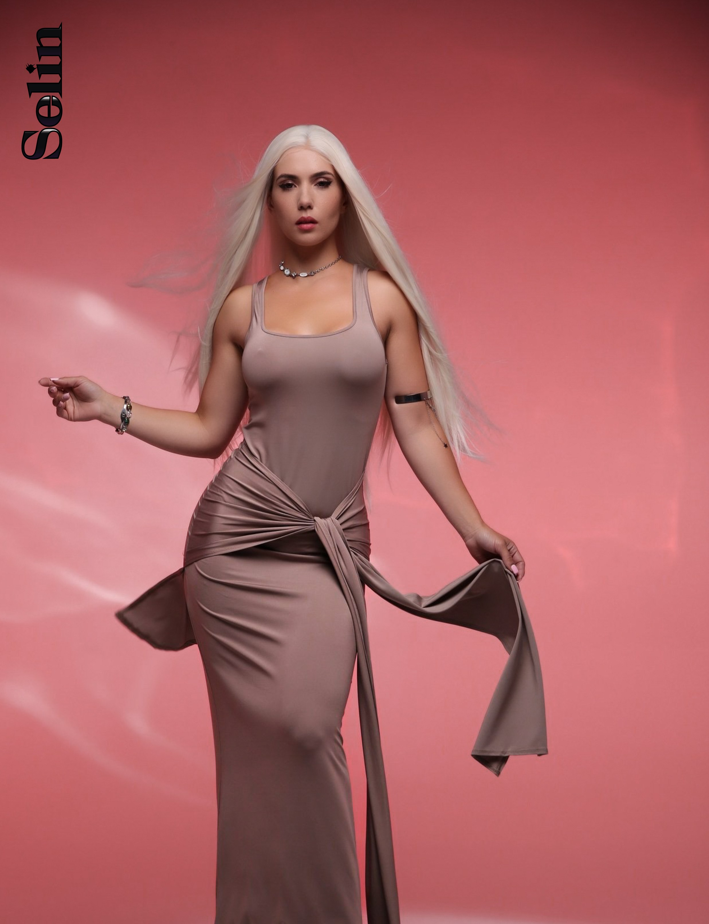 Selin Magazine Amsterdam Nederland. Fashion фотограф Бишкек