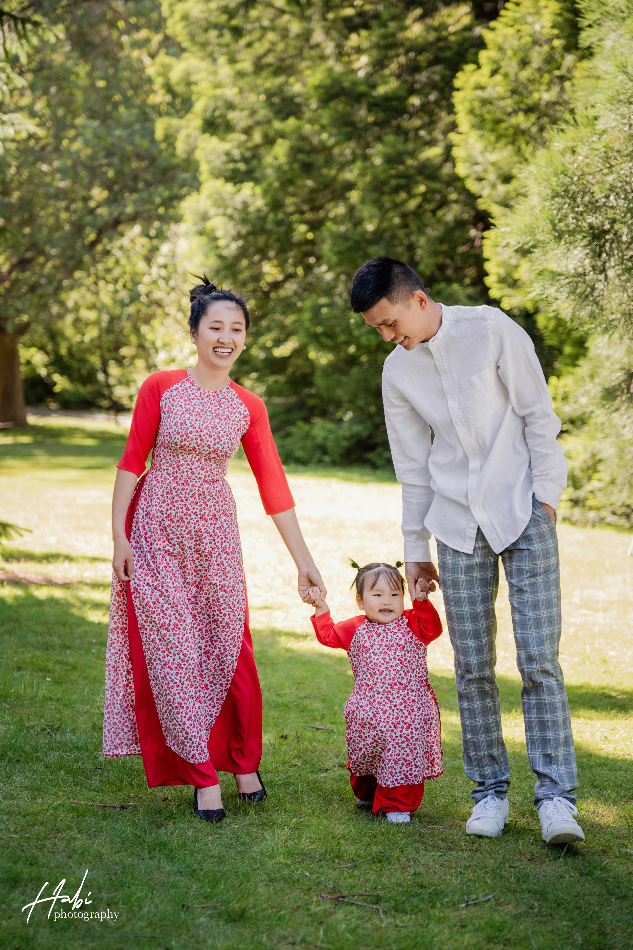 Nho’s Family. HABIPHOTO MELBOUNE