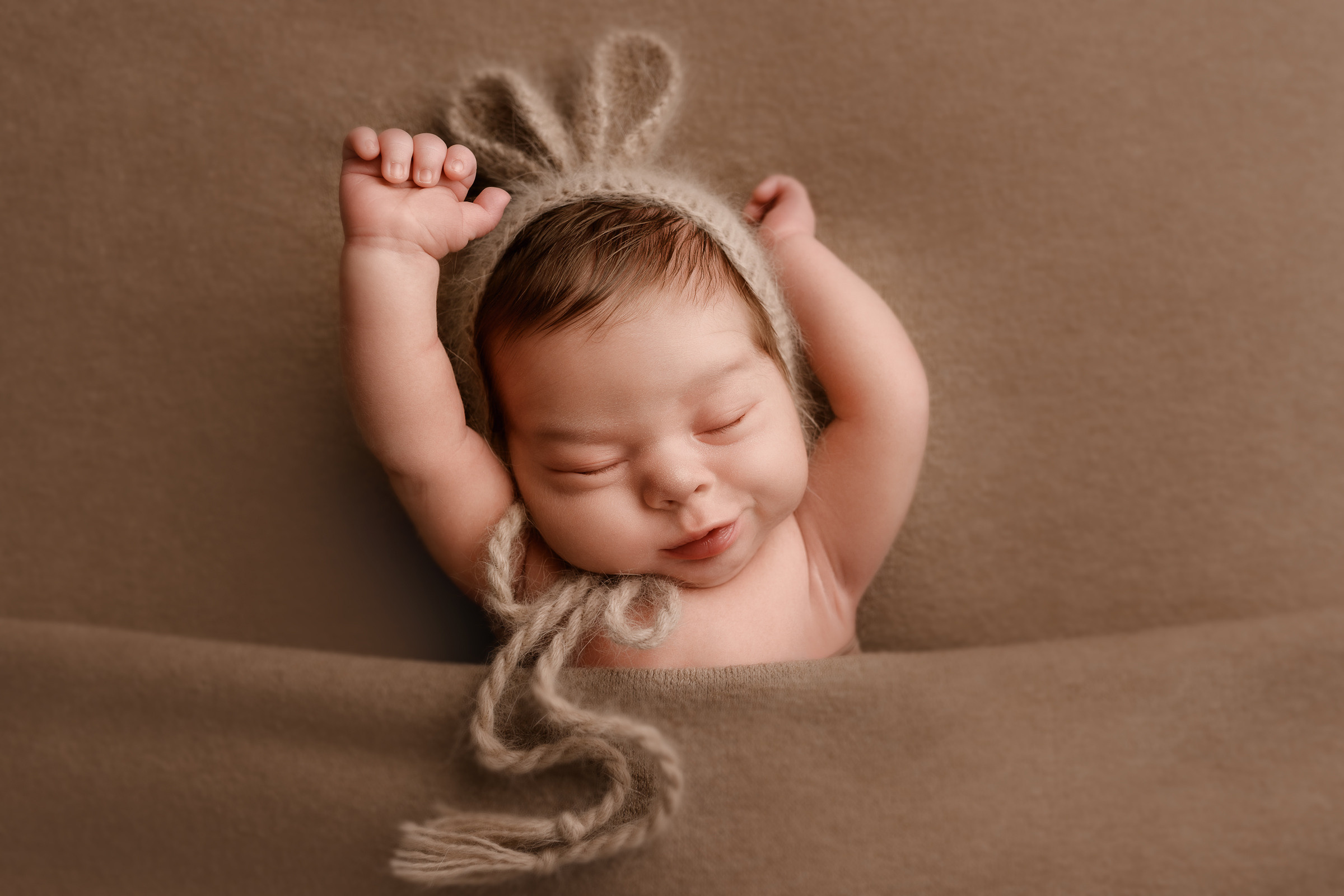 Newbornphotographer Berlin, professionelle Neugeborenenfotografie zu Hause