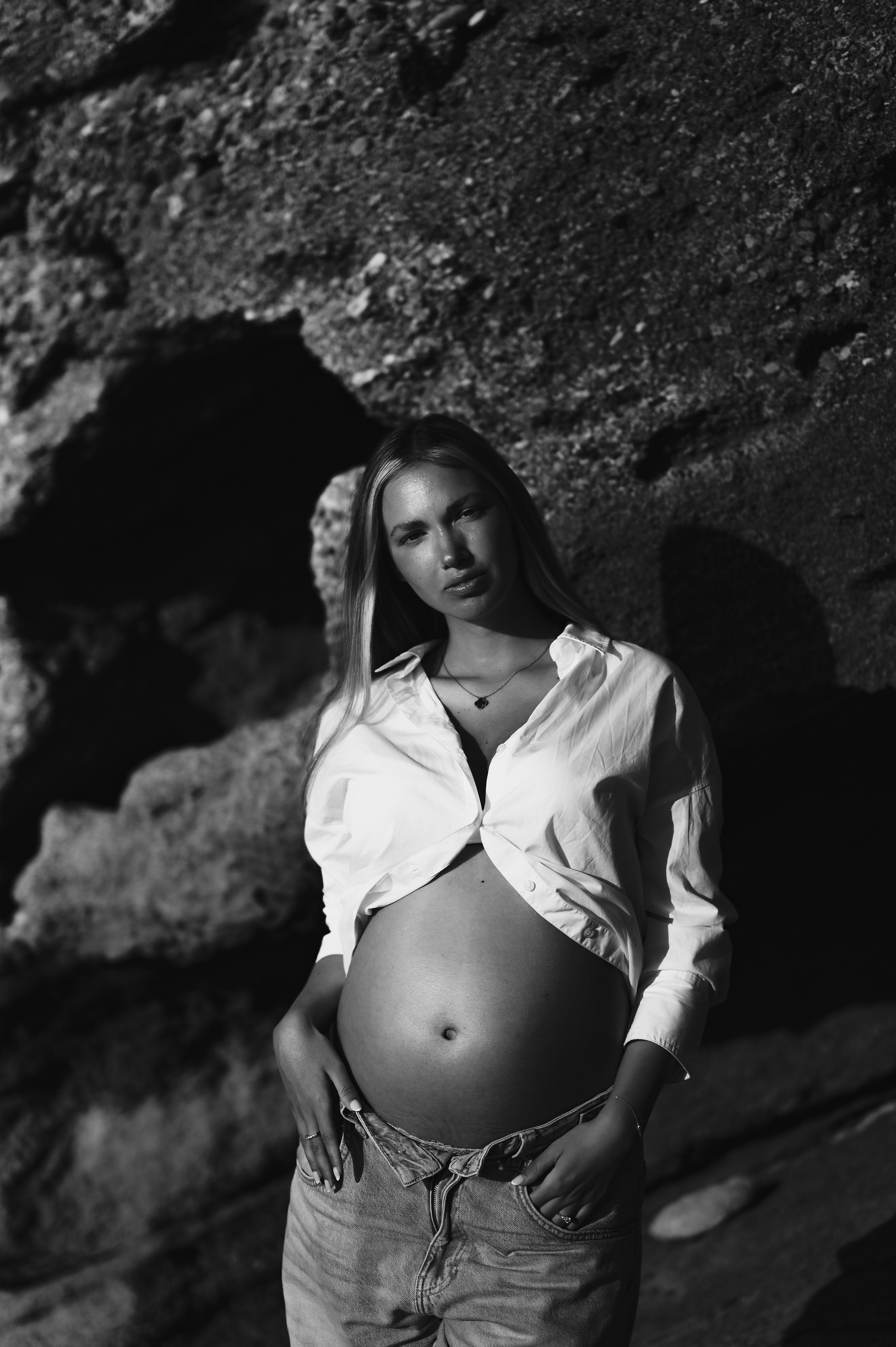 Ρομαντική φωτογράφιση εγκυμοσύνης στη Ρόδο. Φωτογράφος νεογέννητων στη Ρόδο. Φωτογράφιση εγκυμοσύνης