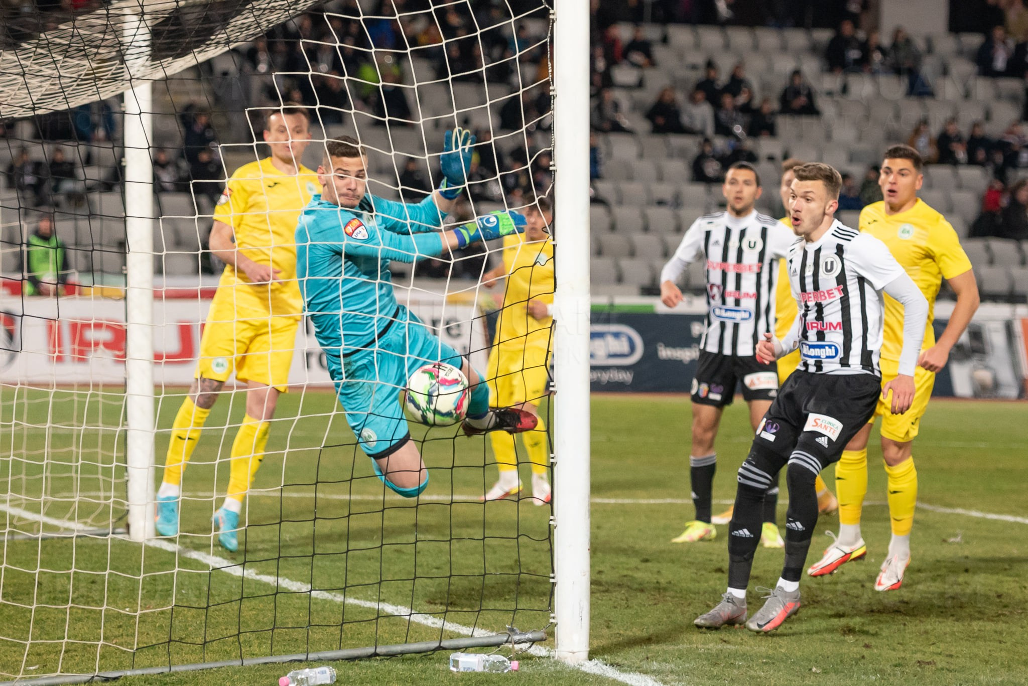 Fotbal. Vescan Pictures - fotografie de eveniment