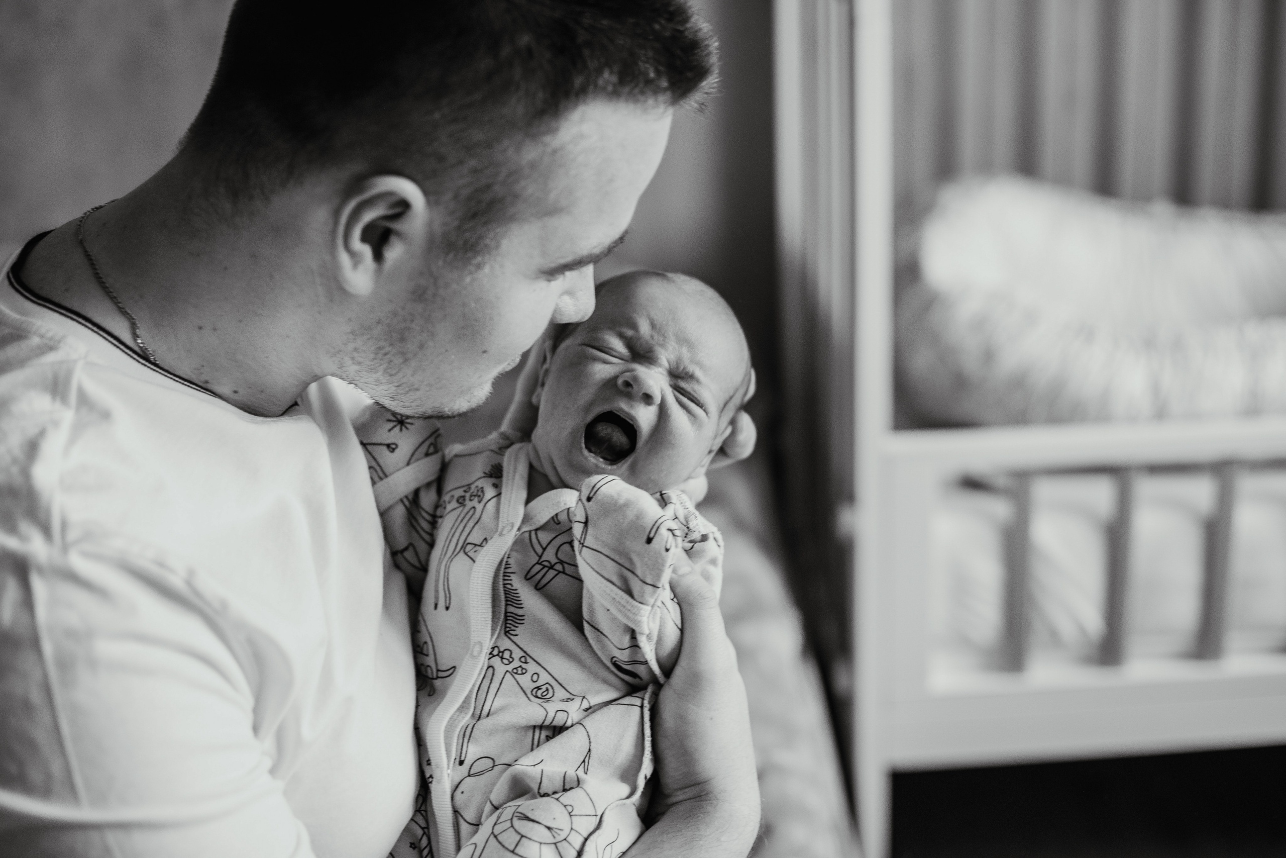 Home Newborn Photography – Candid & Intimate Moments. Alisa Tant — Family and newborn photographer Bucks County, Montgomery county, Philadelphia, NJ