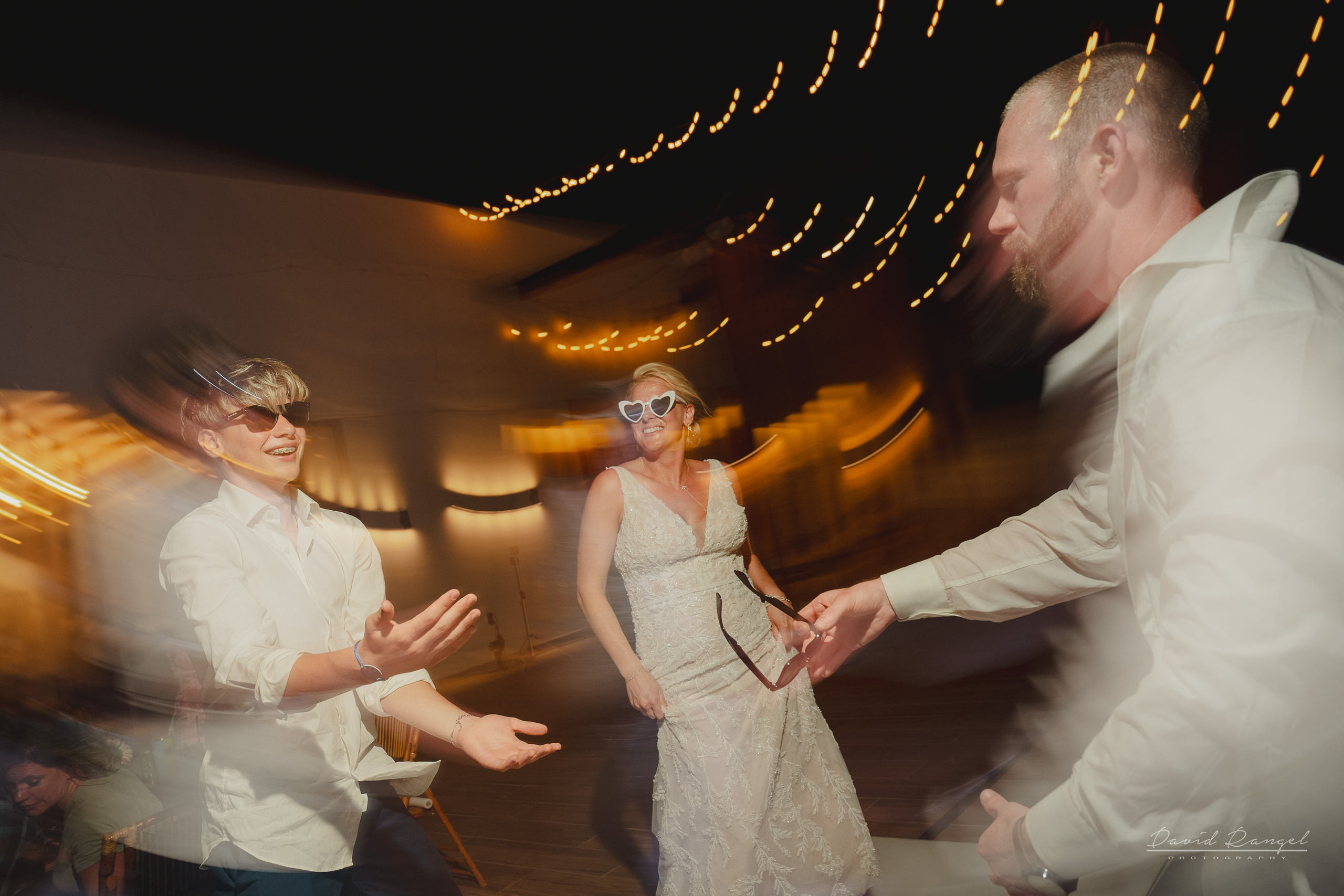 Destination Wedding at Royalton Splash Riviera Cancun. Destination wedding photographer based in Cancun and Riviera Maya with service worldwide