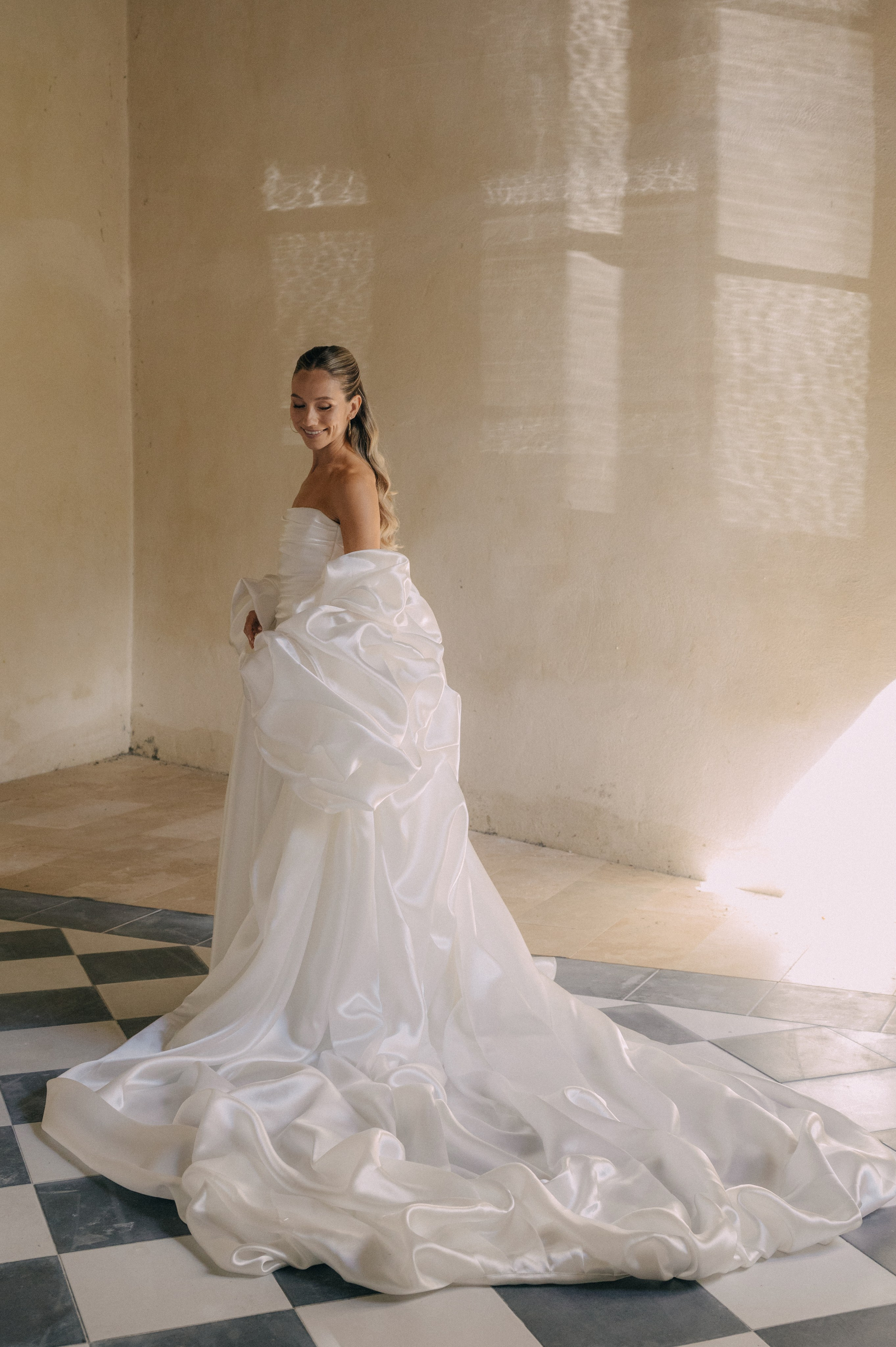 Paula and Tony. Wedding and commercial photographer