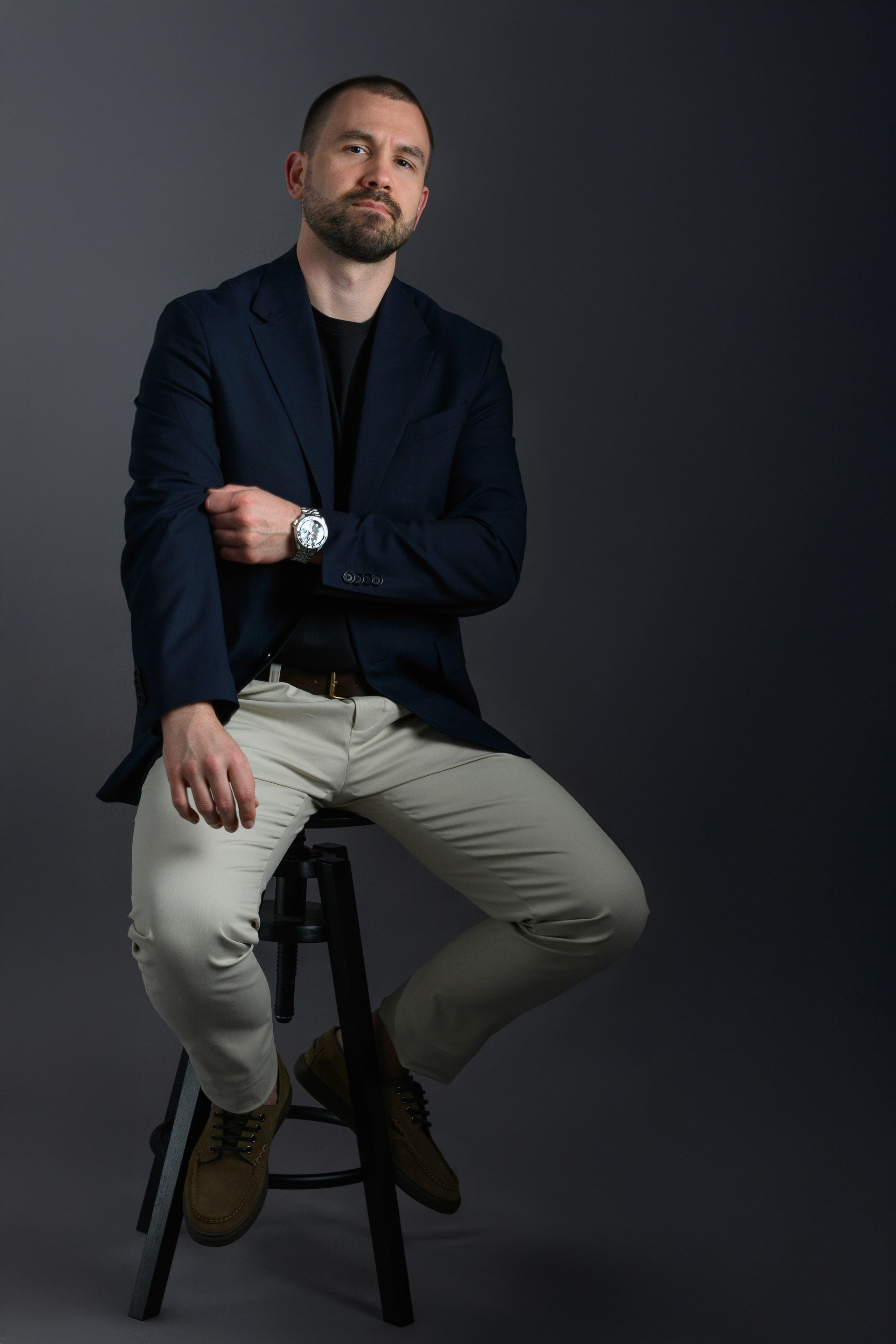 Business portrait. Photographer in Lisbon Elena Lialina