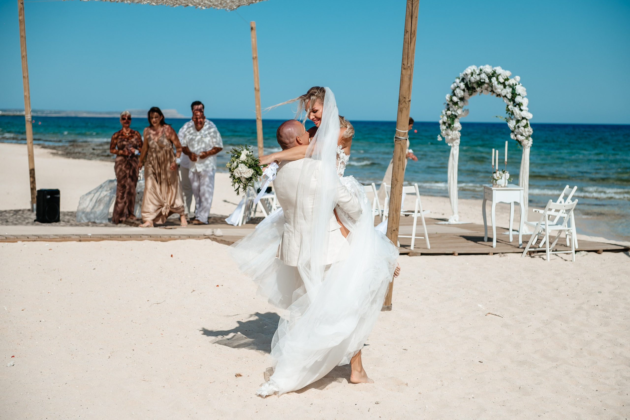 Sirens beach ceremony. AdrianOltean.wfolio.pro