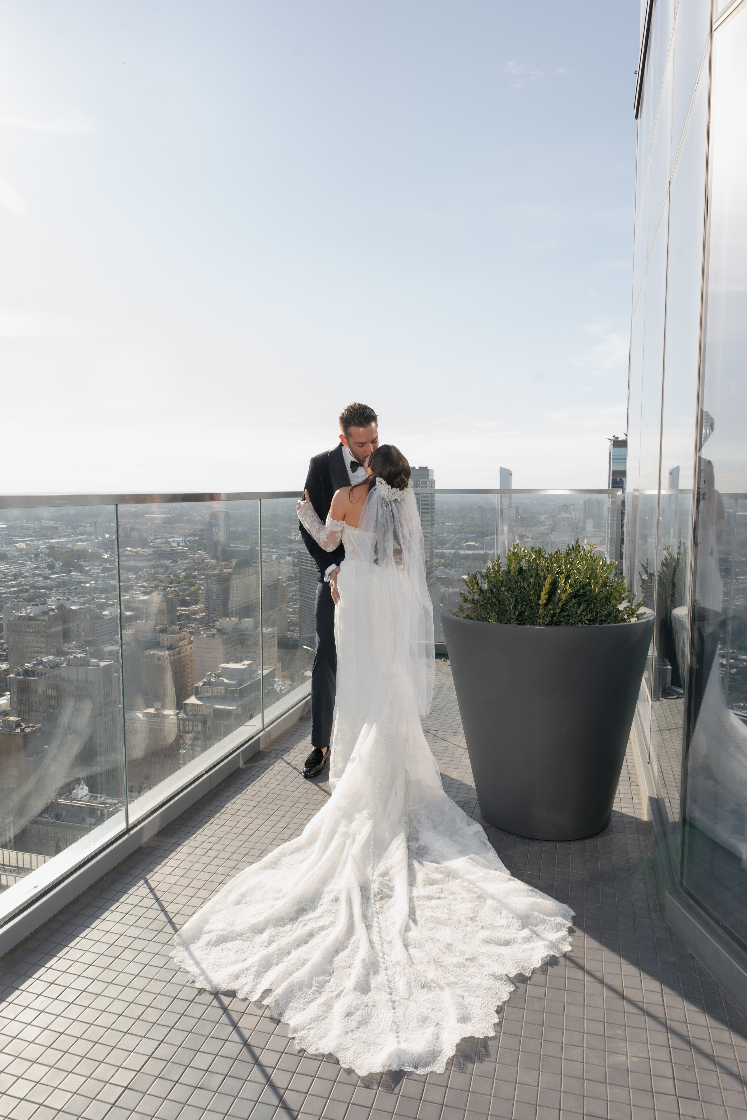 Leigh and Jennifer wedding day. Anna Krasnova Wedding photographer