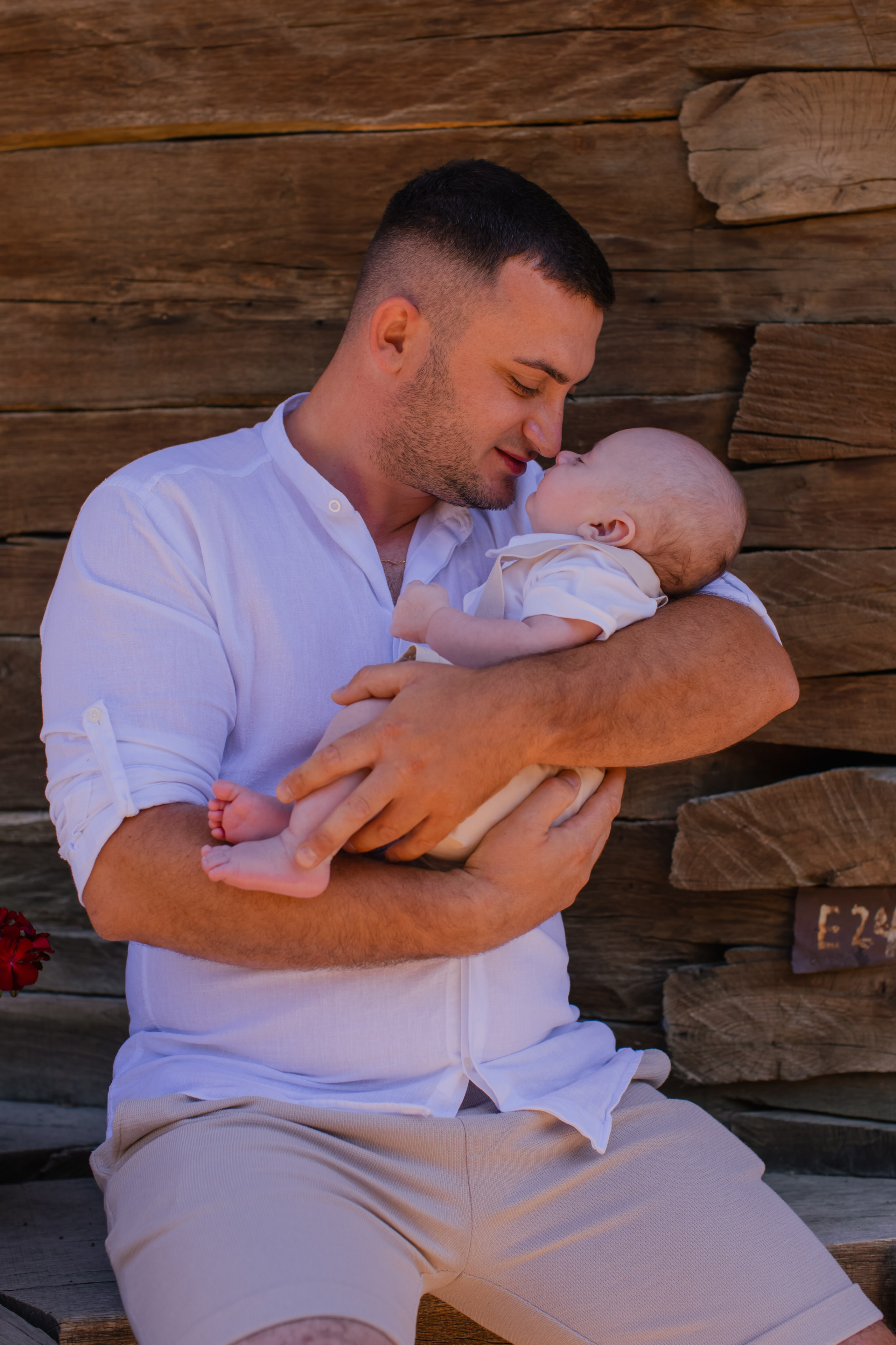 Botez Biserica de Lemn. Fotograf Moldova | Fotograf Chișinău | Fotograf de familie Chișinău |Fotograf Botez | Fotograf Însărcinate Moldova | Fotograf Neworn